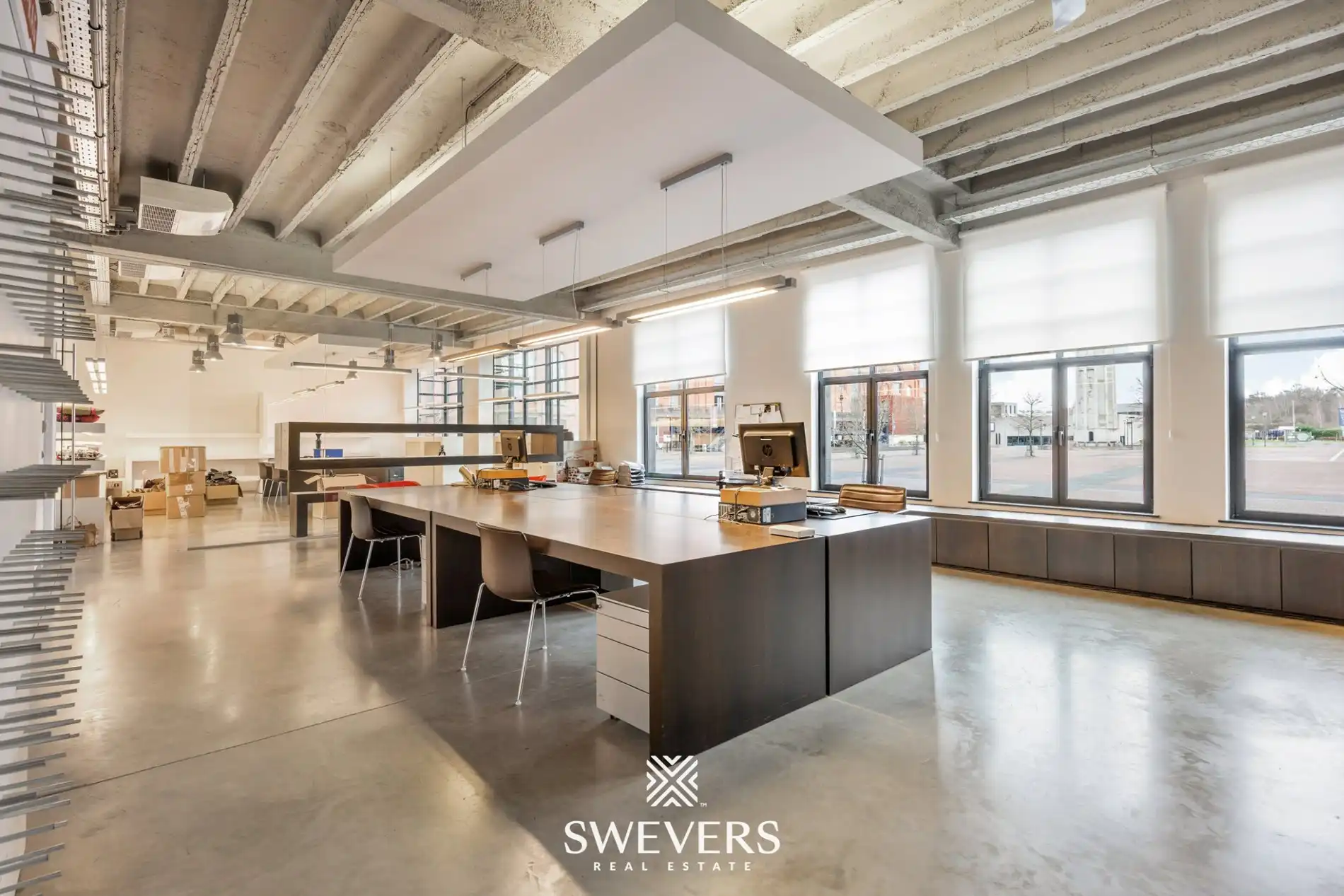 Exclusief handelspand met uitstraling, licht en rendement foto {{pictureIndex}}