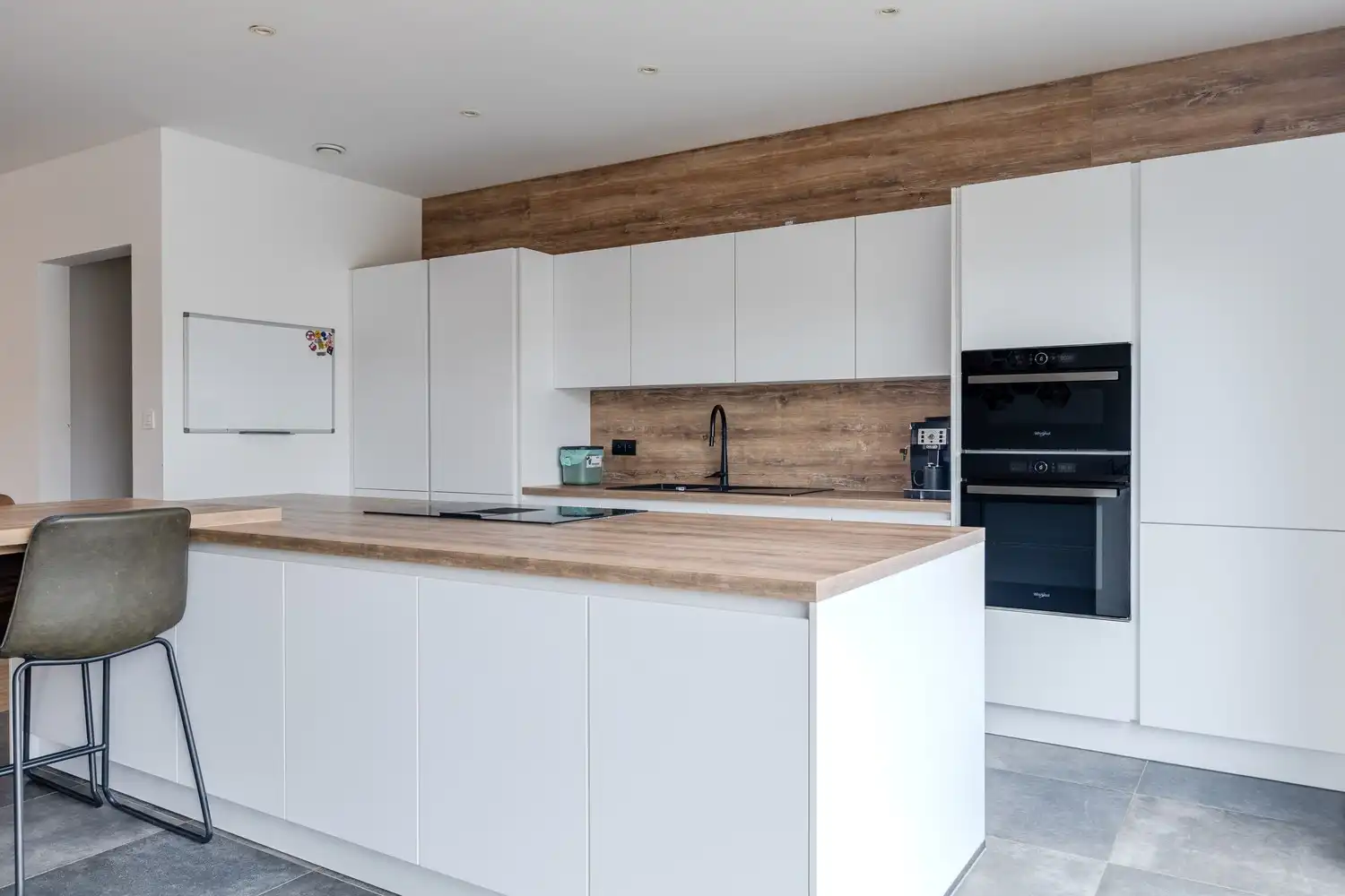 Ruime woning  op een perceel van 7a62ca met 5 slaapkamers en 2 badkamers in Stokkem foto 15