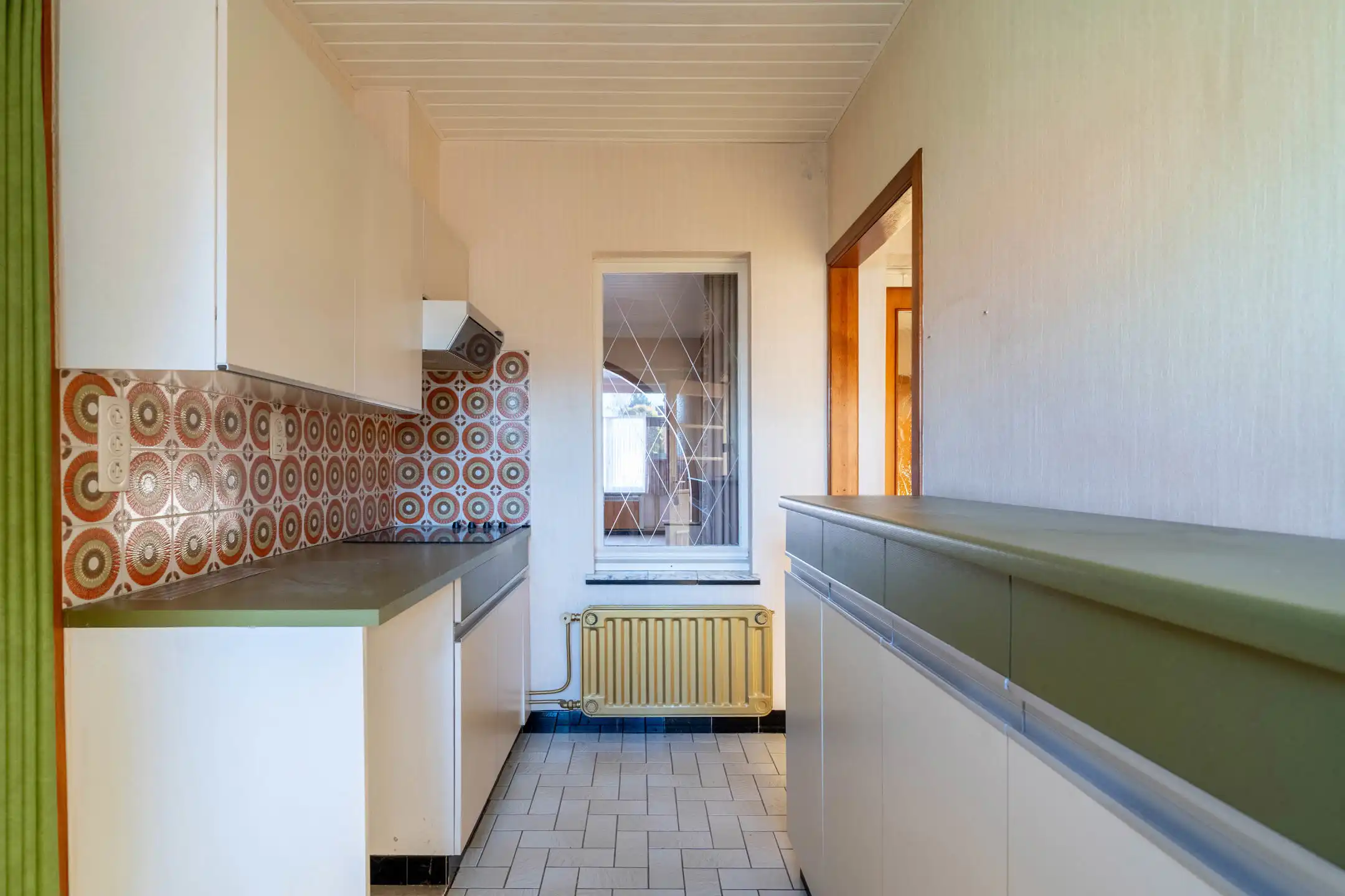 Te renoveren woning met ruime tuin en garage op 7a08ca foto 10