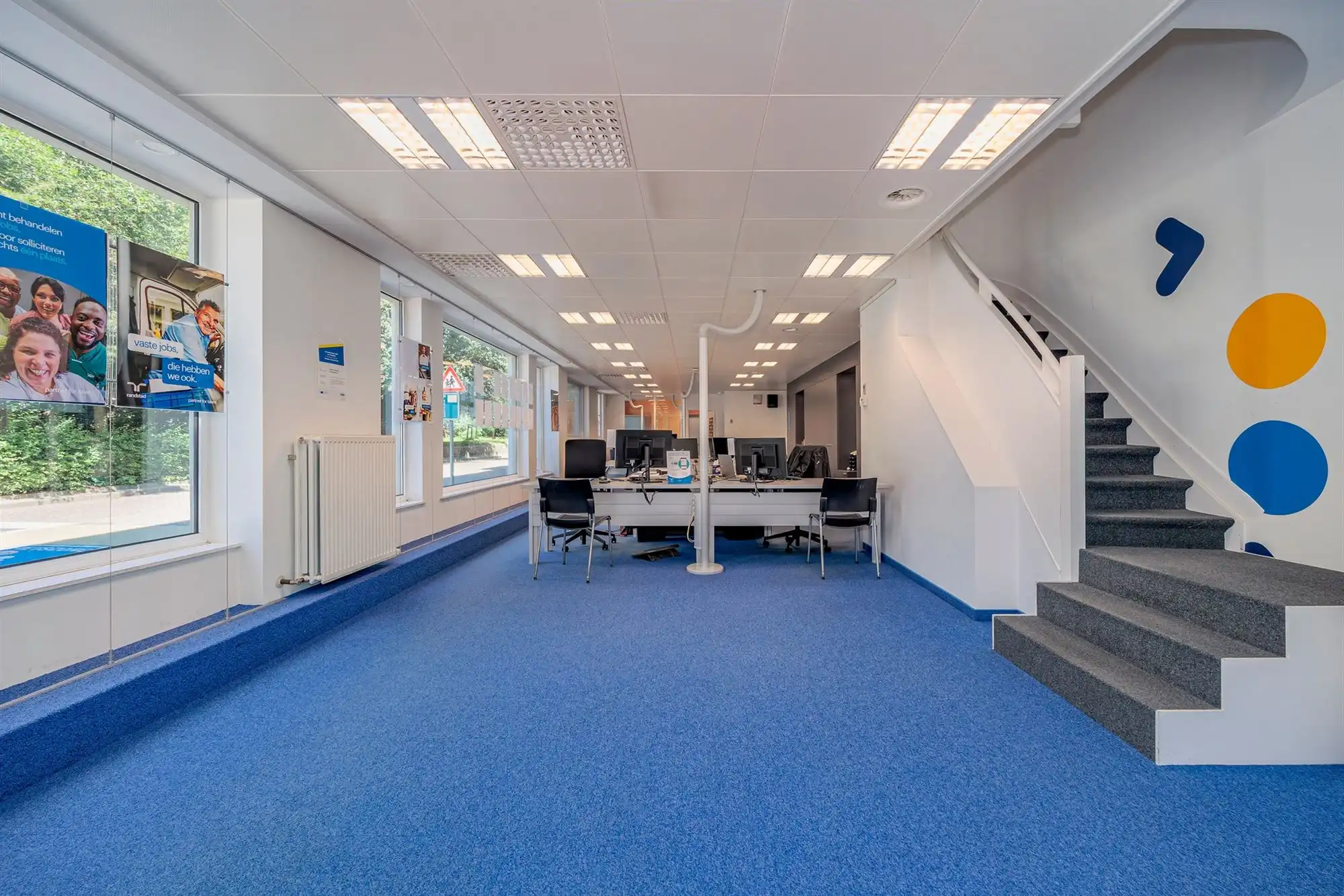 Prachtige handelswoning met betrouwbare huurder op handelslocatie! foto 4