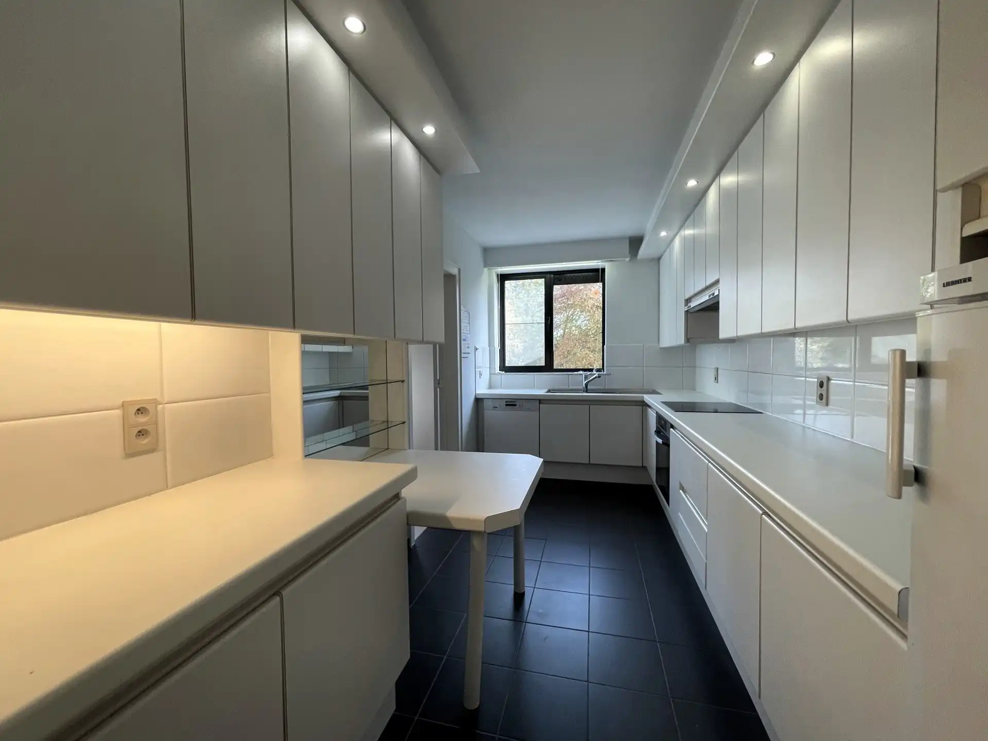 Appartement te huur foto 11