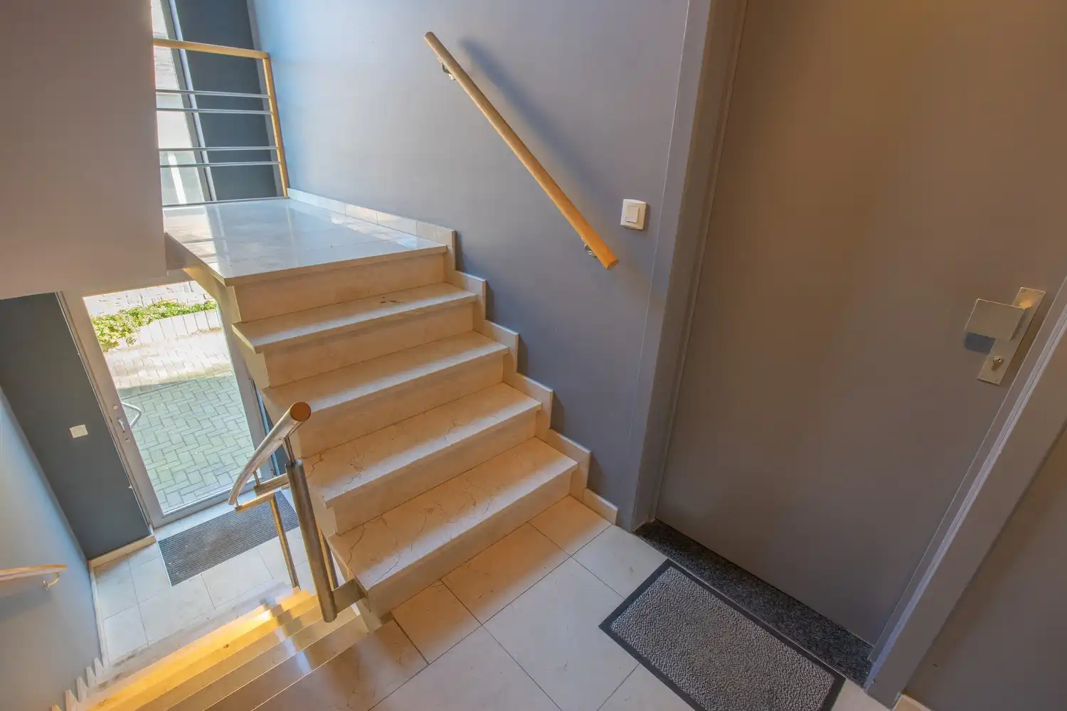 Instapklaar duplex appartement met garage en buitenruimte in Aarschot foto 16