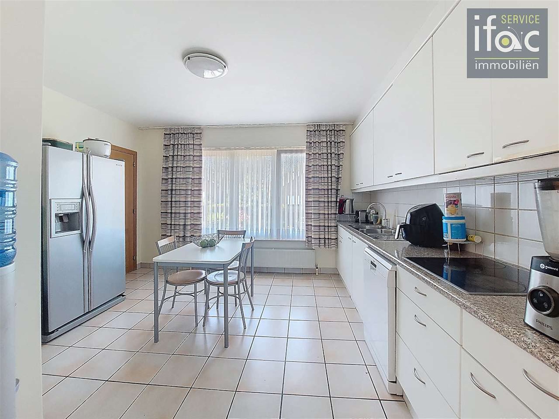 Fantastisch gelegen villa met panoramisch uitzicht  foto 16