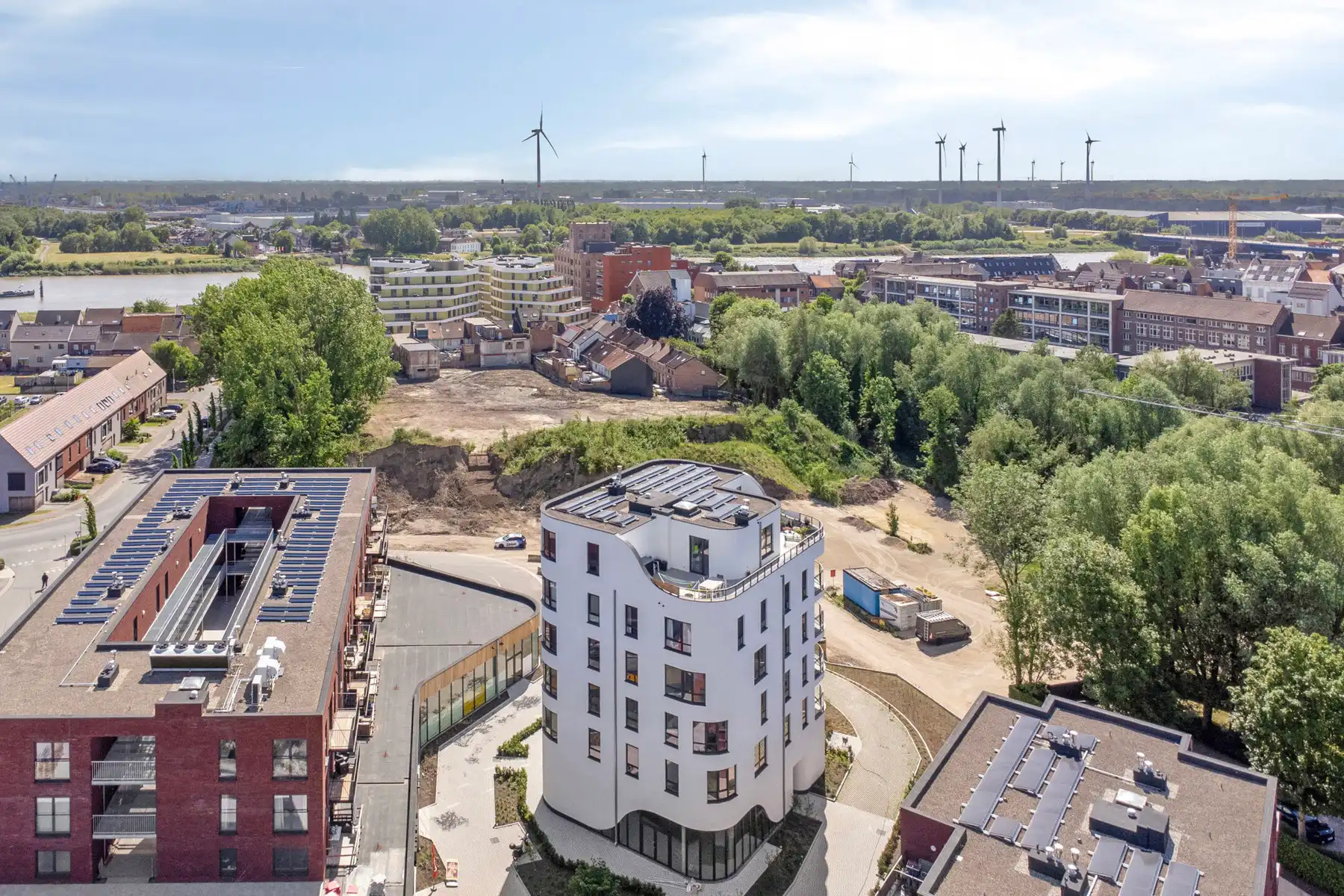 Luxe 3-slaapkamerappartement van 120 m² in SilverTop foto 2