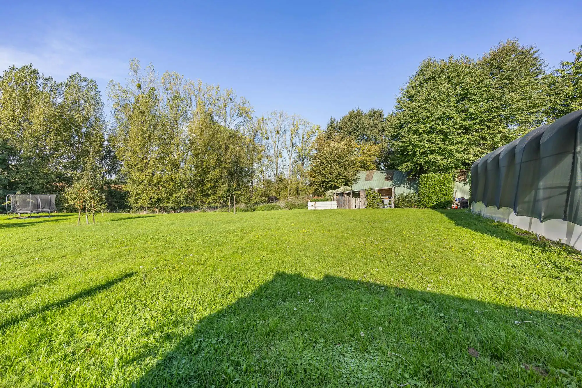 Rustig gelegen energiezuinige woning met ruime tuin foto 30