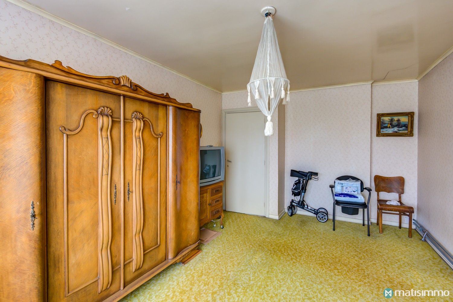 RUIME WONING MET 4 SLAAPKAMERS, VRIJSTAANDE GARAGE EN GROTE TUIN GELEGEN TE DILSEN-STOKKEM foto 18