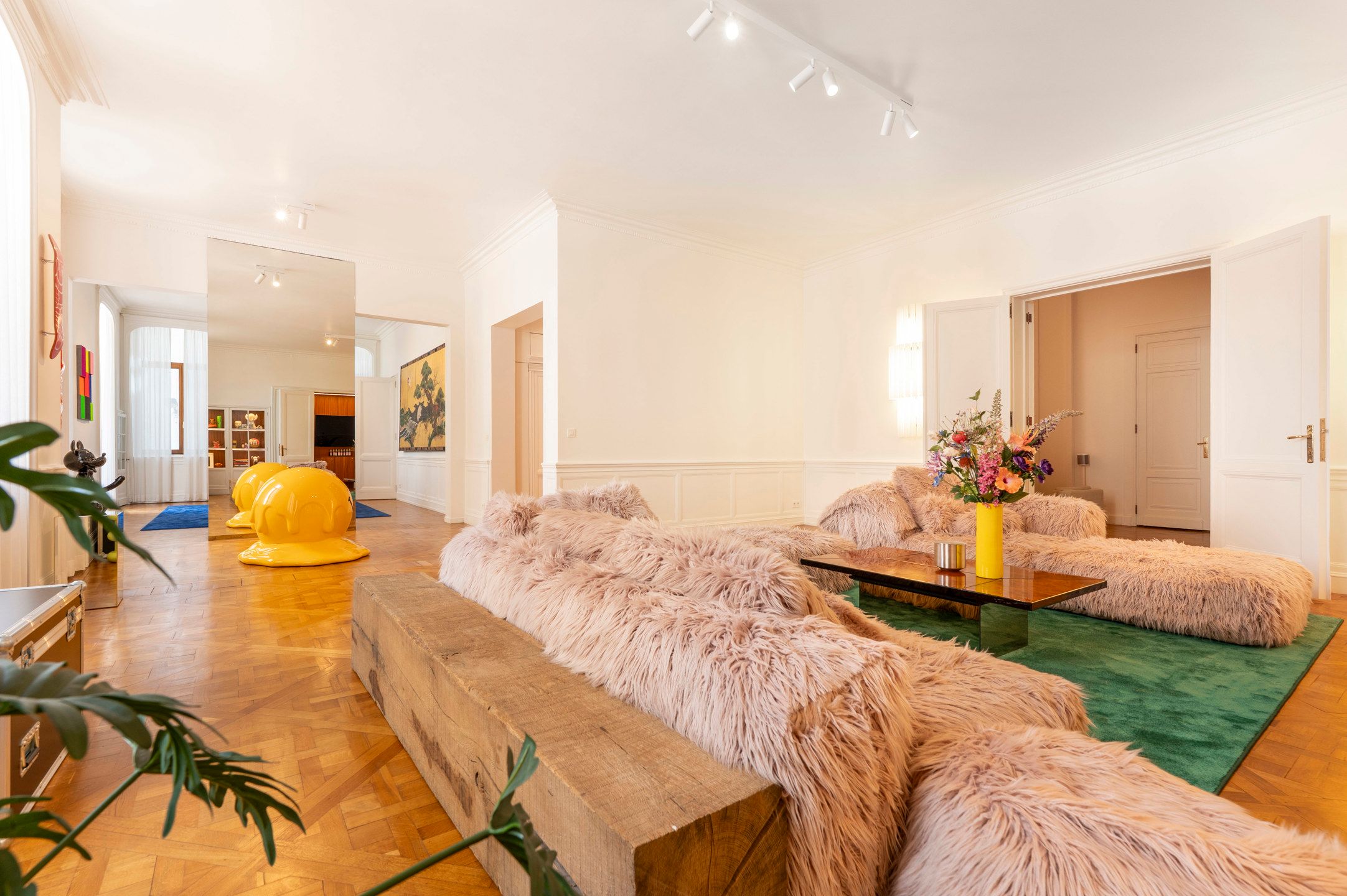 ANTWERPEN CENTRUM - Exclusief appartement met grandeur! foto {{pictureIndex}}