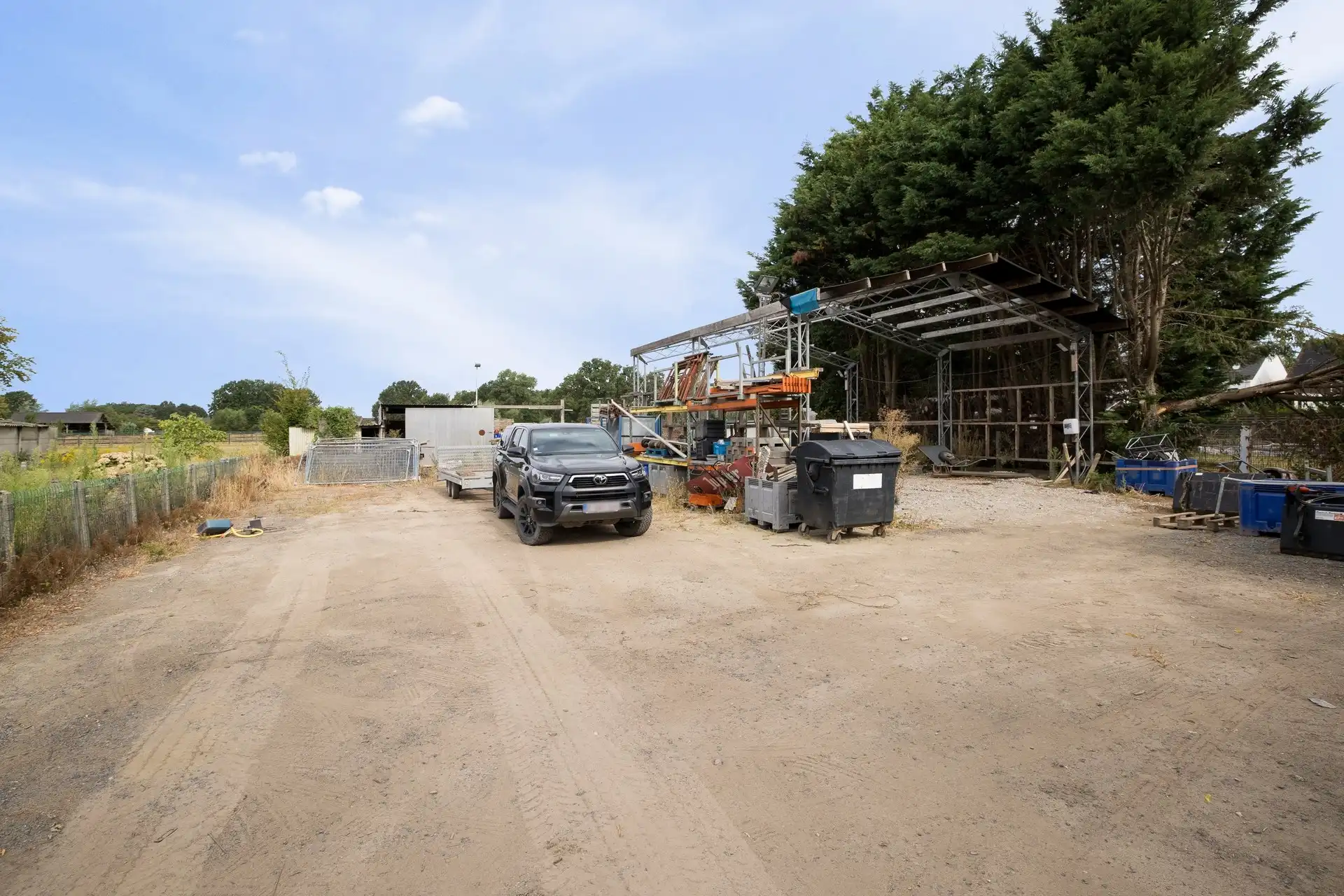 Charmante woning met grote buitenruimte! foto 4