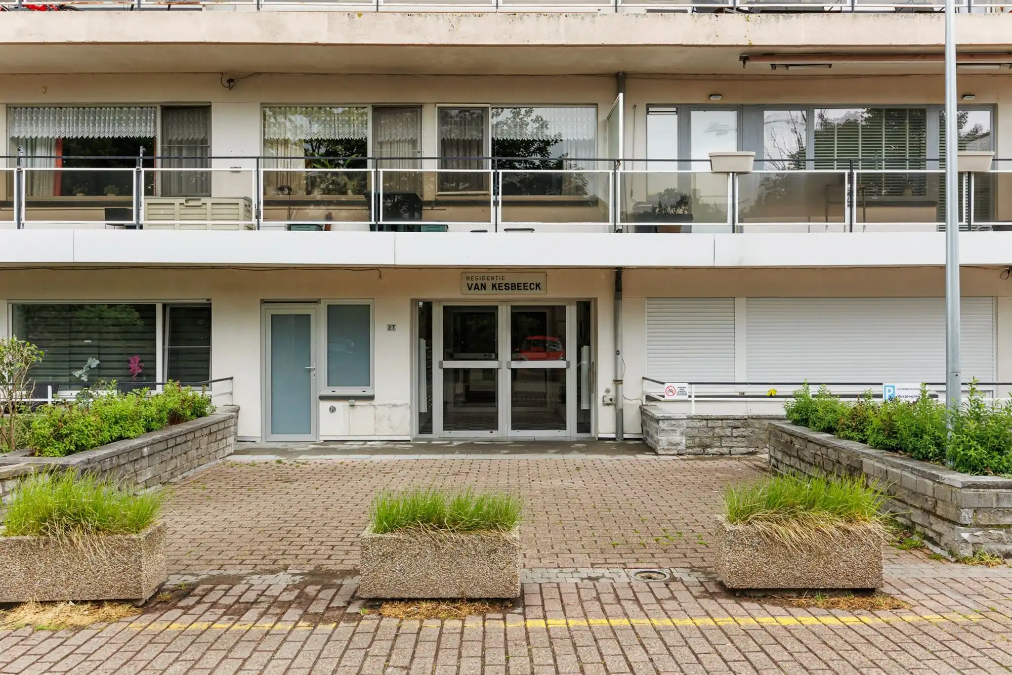 Lichtrijk gelijkvloersappartement met 2 slpk op TOPlocatie foto 22