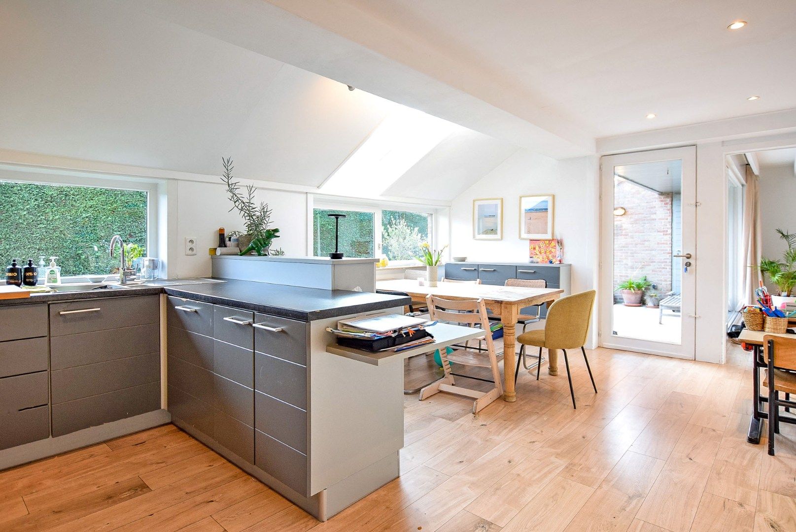 Residentieel gelegen villa op 740m² te Oostduinkerke.  foto 10