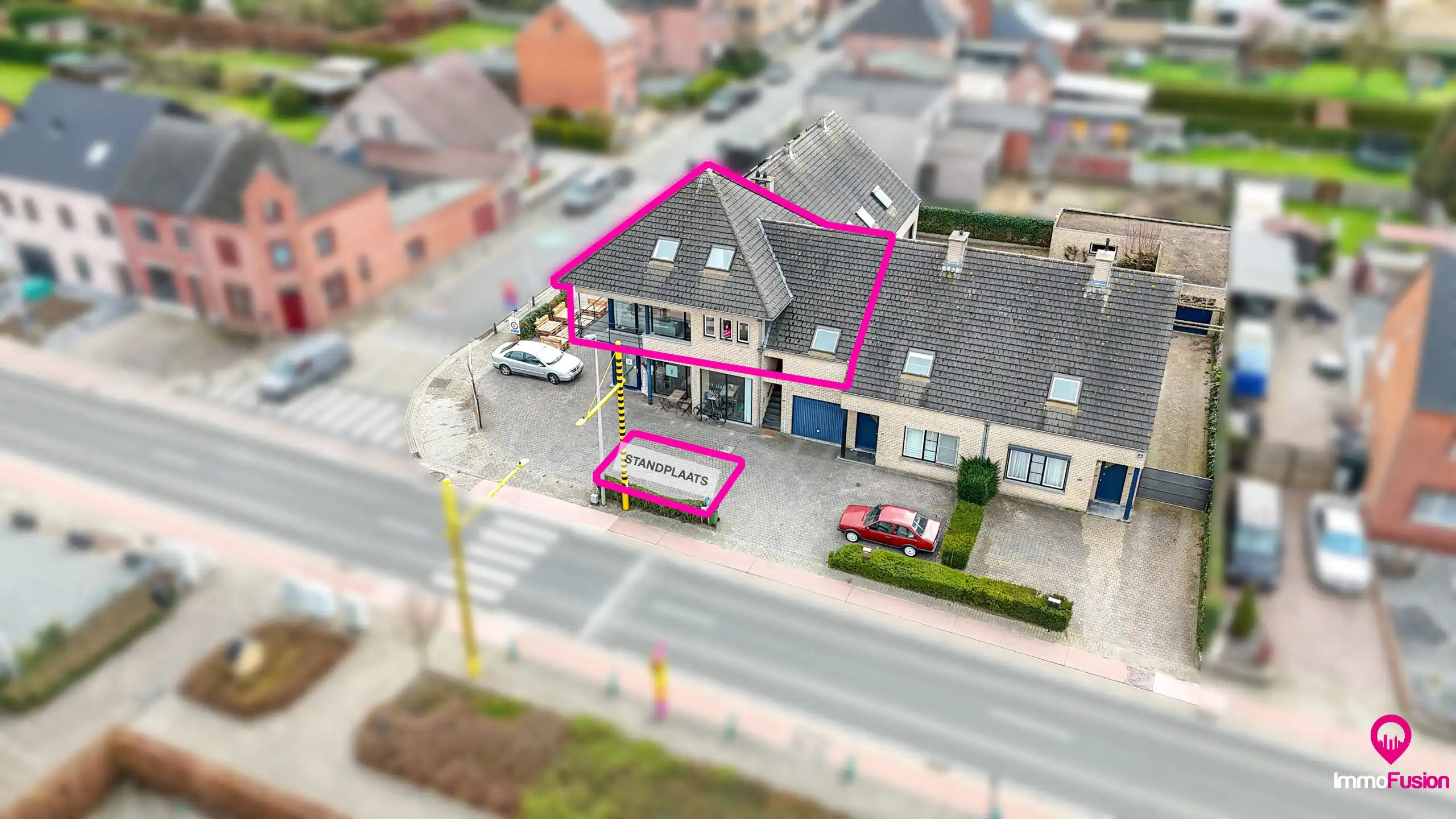 Ruim appartement met 4 slaapkamers en parking in Tuilt! foto 45