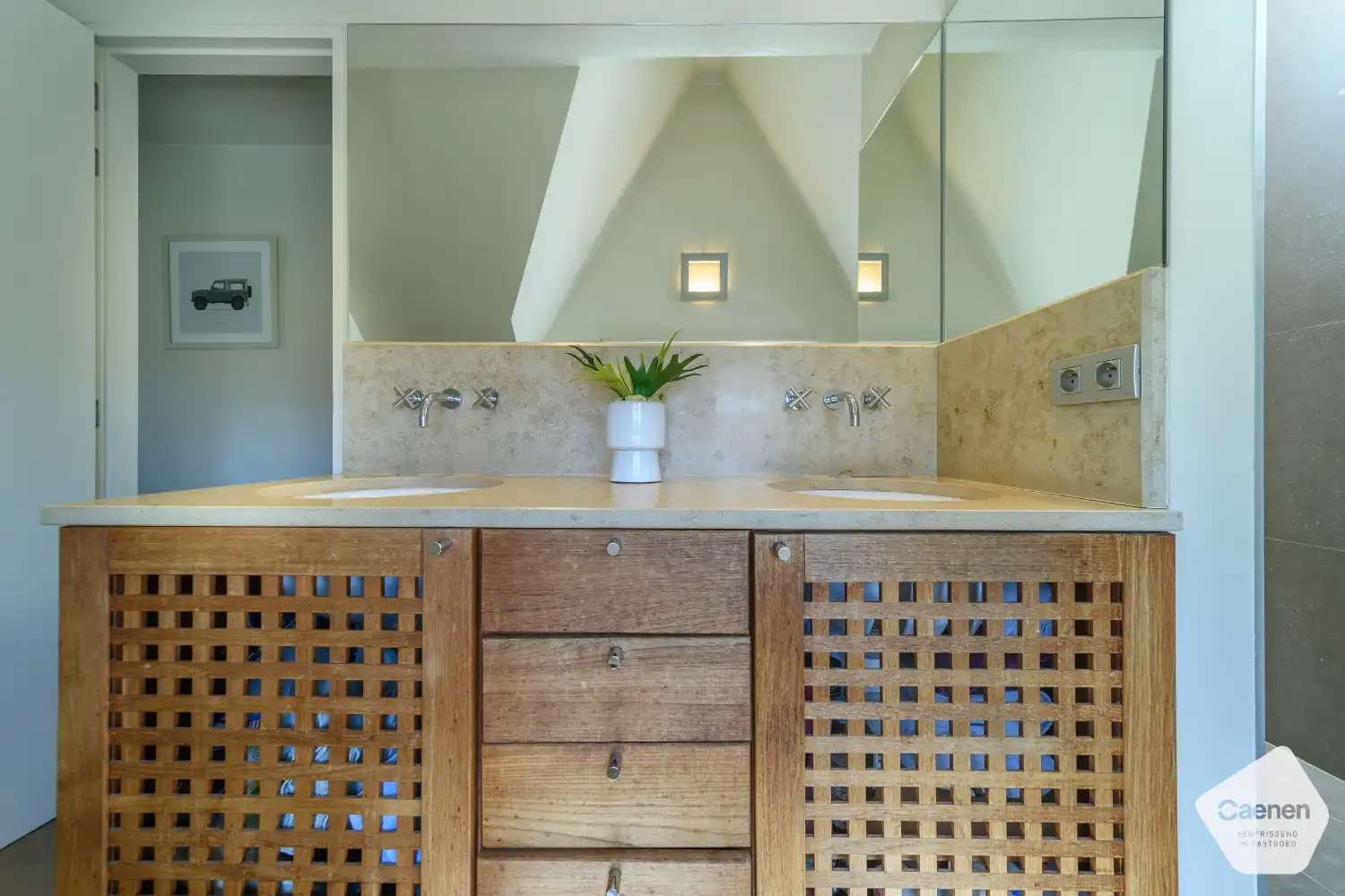 Exclusieve villa in het gegeerde Dumontwijk – luxe, rust en comfort op wandelafstand van zee foto 13