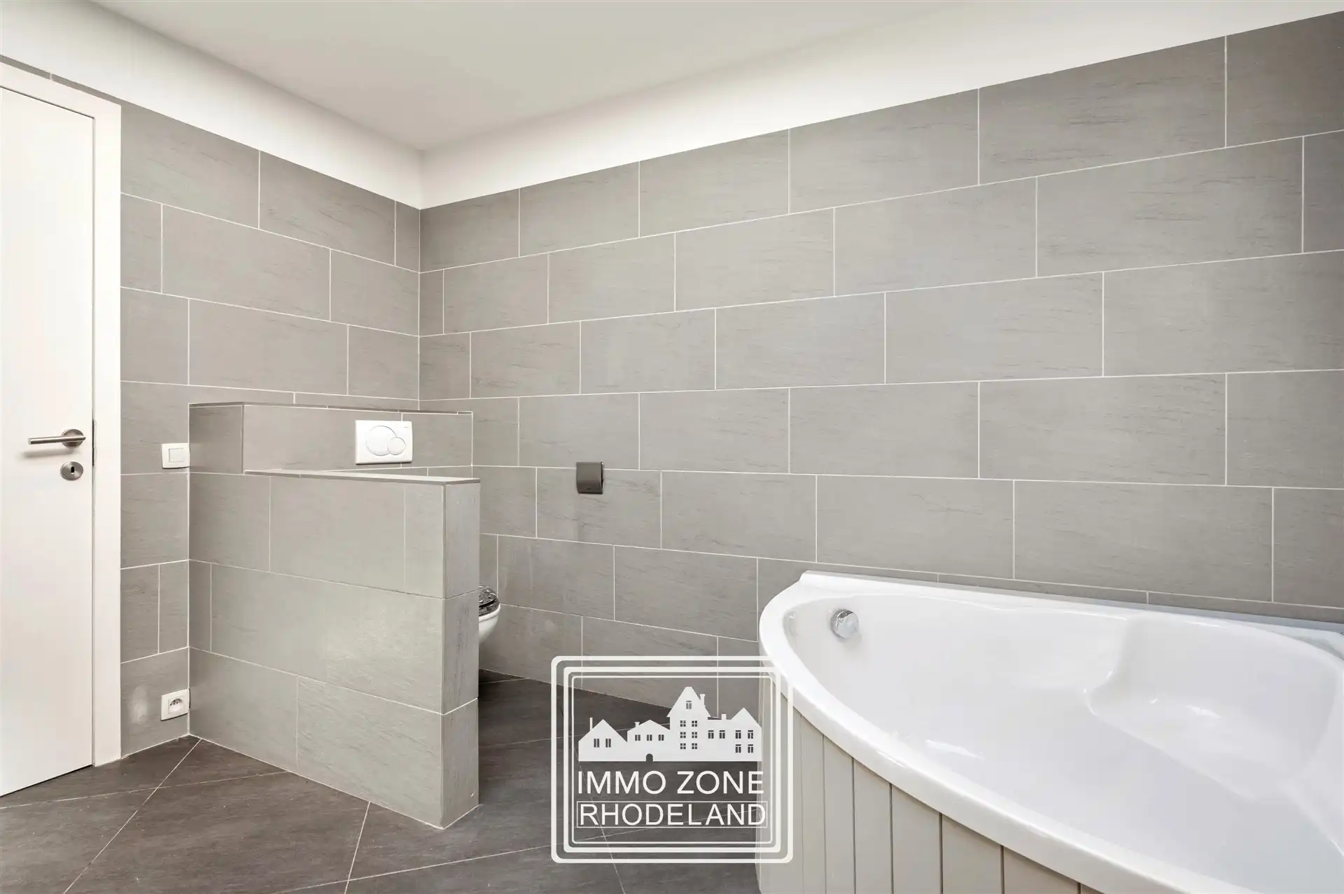 Sublieme instapklare woning met 3 slpks en diepe groene tuin foto 18