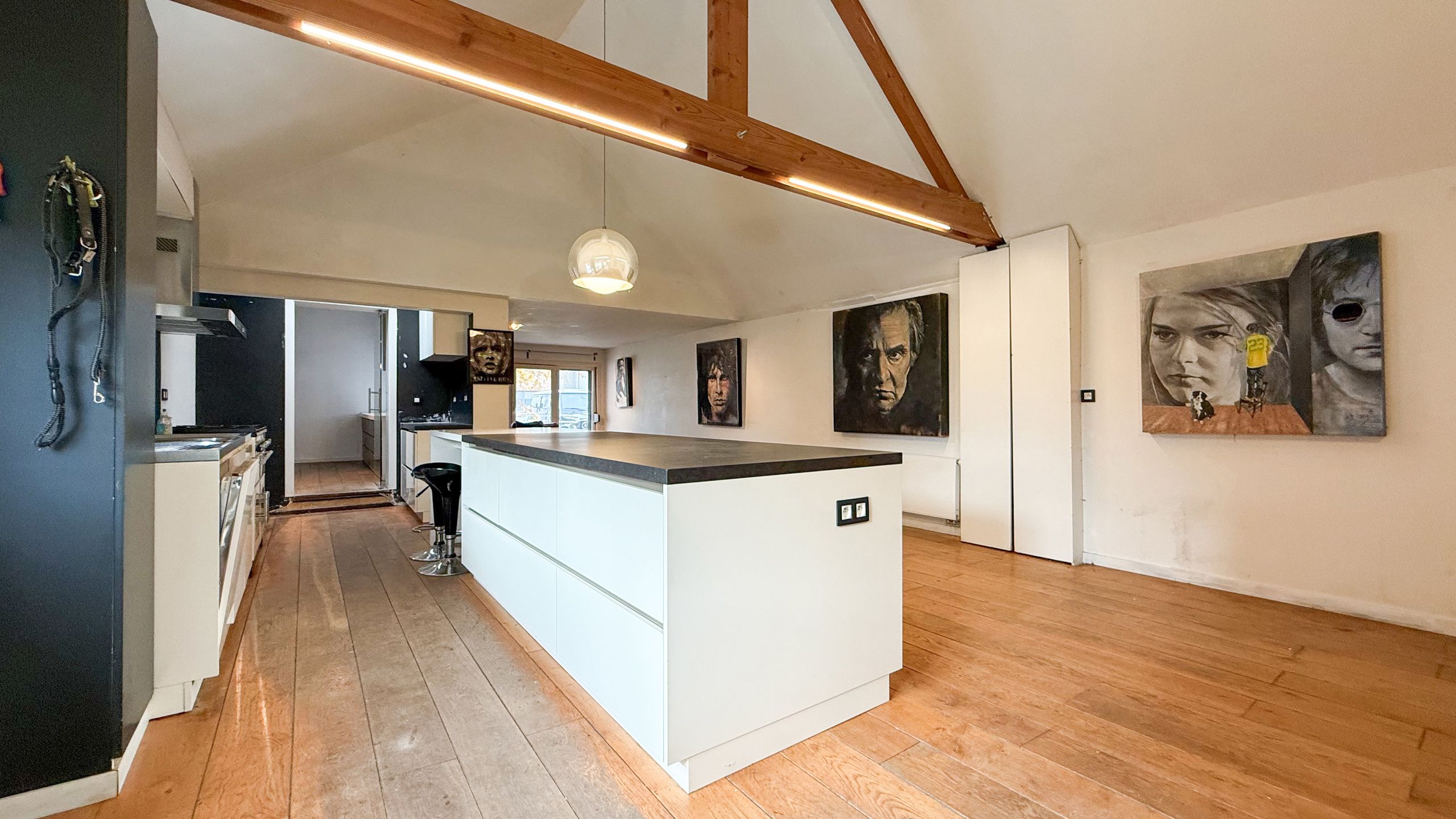 Hoofdfoto van de publicatie: Charmante te renoveren woning in Kortessem!