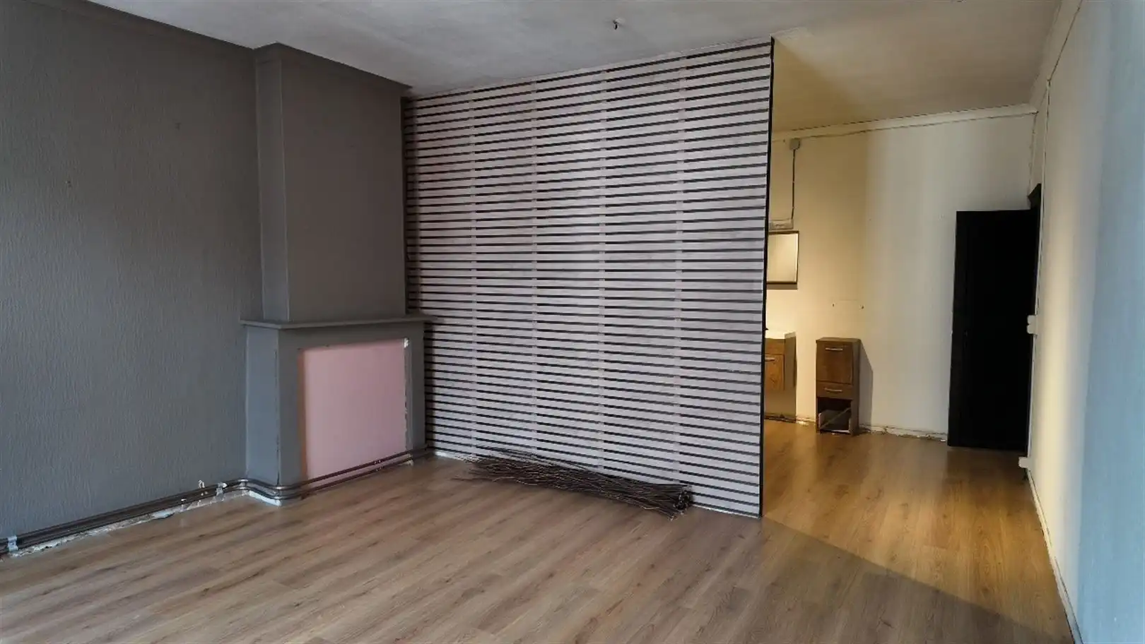 Café/taverne + appartement foto 11