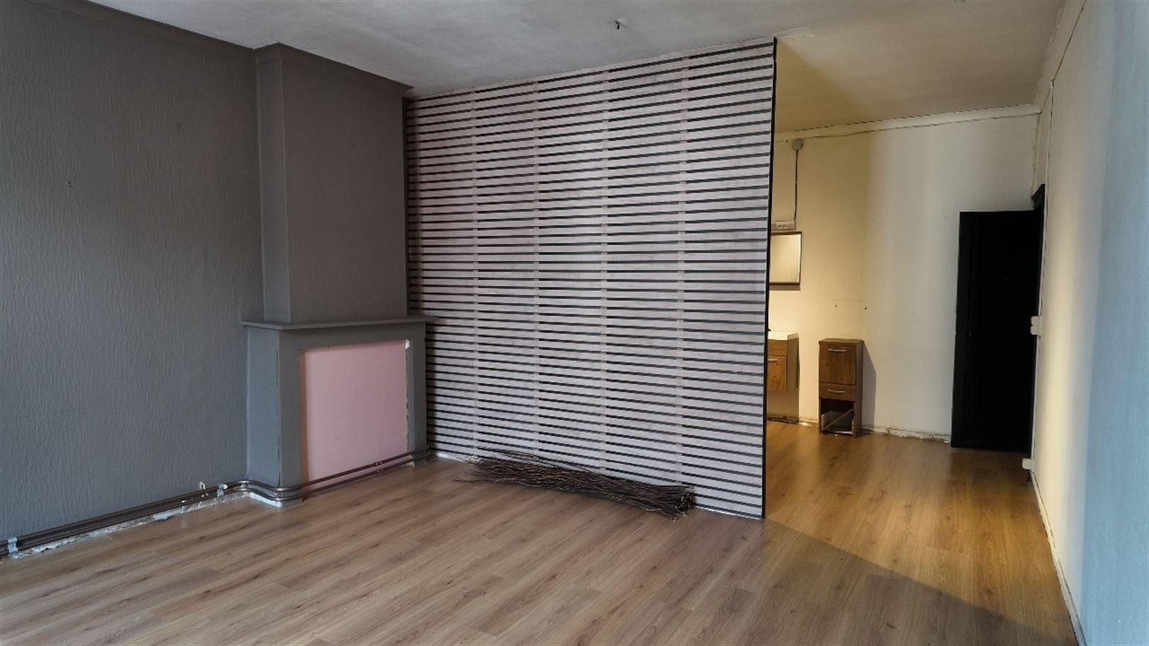 Café/taverne + appartement foto 11