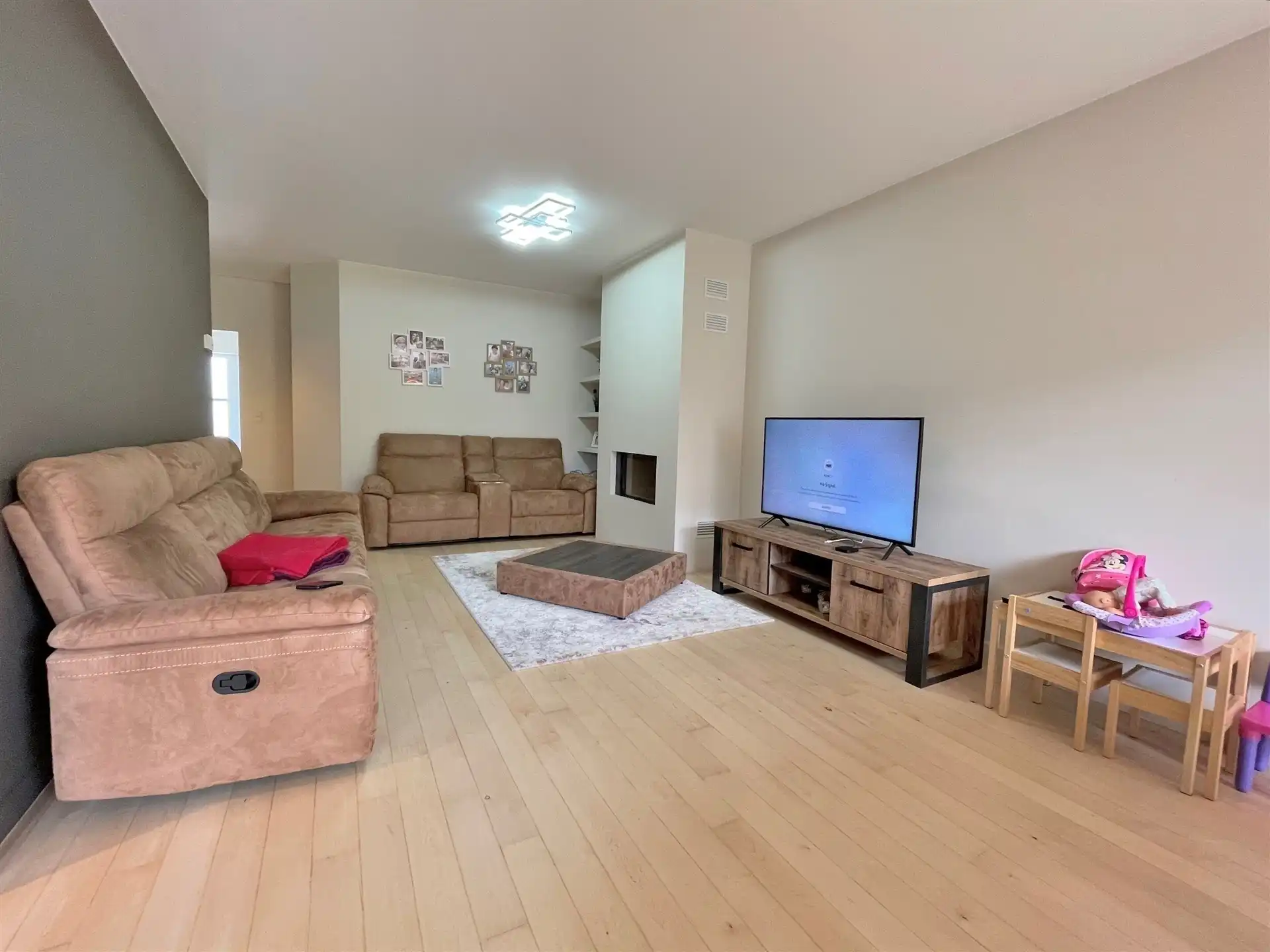 Recente woning met 4 slpks, garage en tuin. foto 3