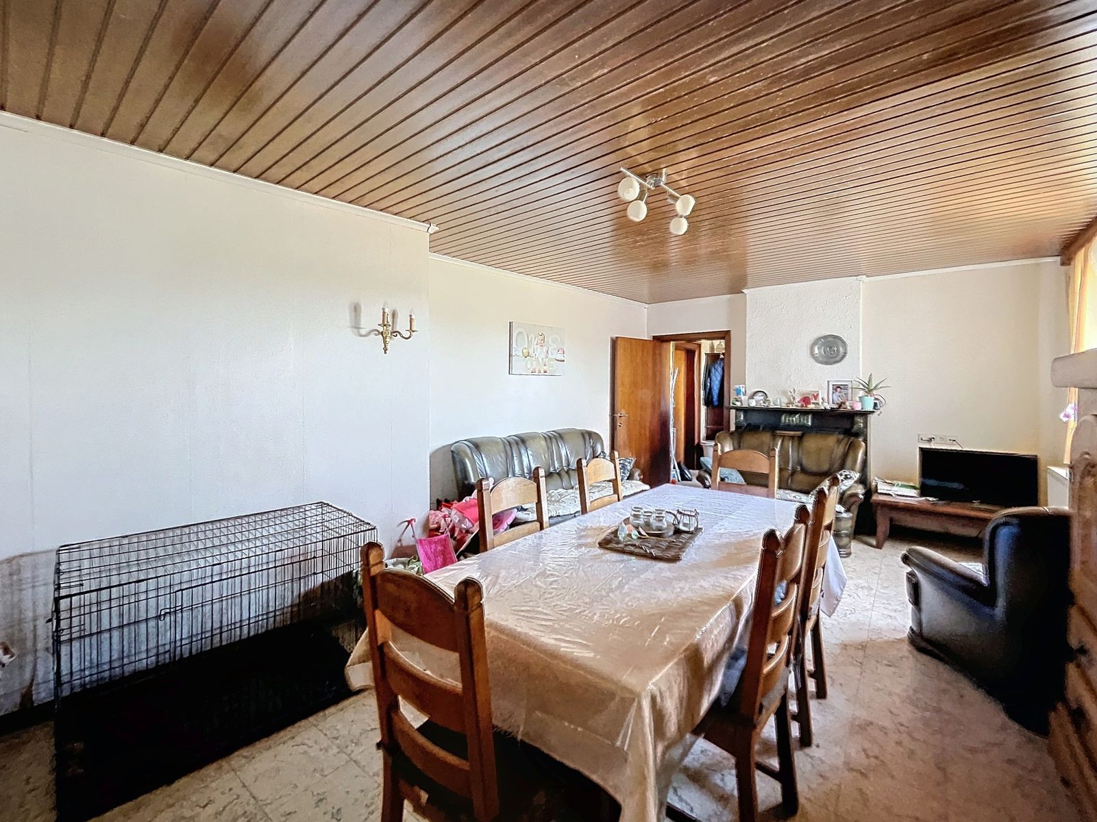 Authentieke hoeve met 8 kamers en tuin - deels gerenoveerd. foto 7