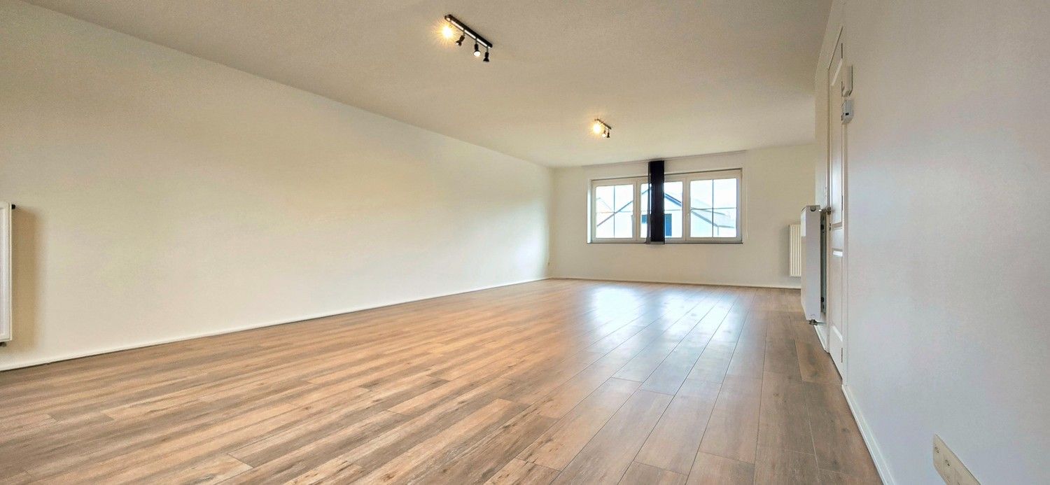 Appartement te huur foto 8