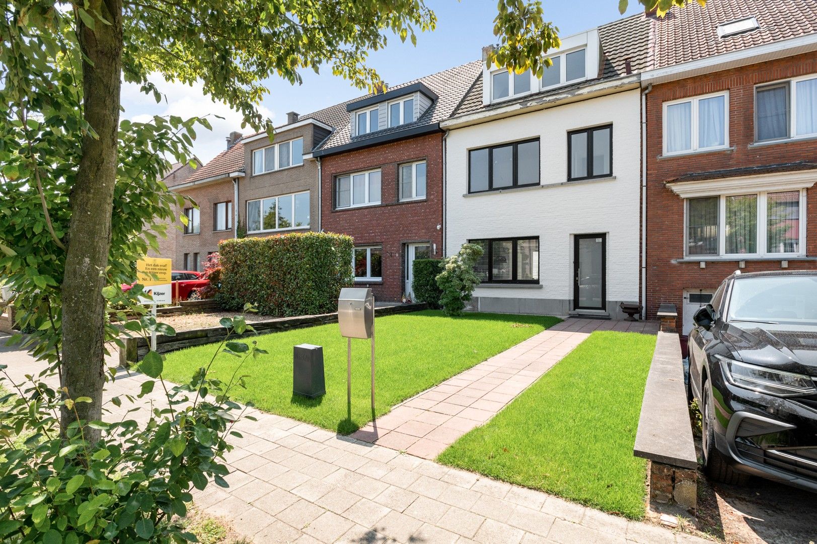 INSTAPKLARE WONING MET TUIN foto {{pictureIndex}}