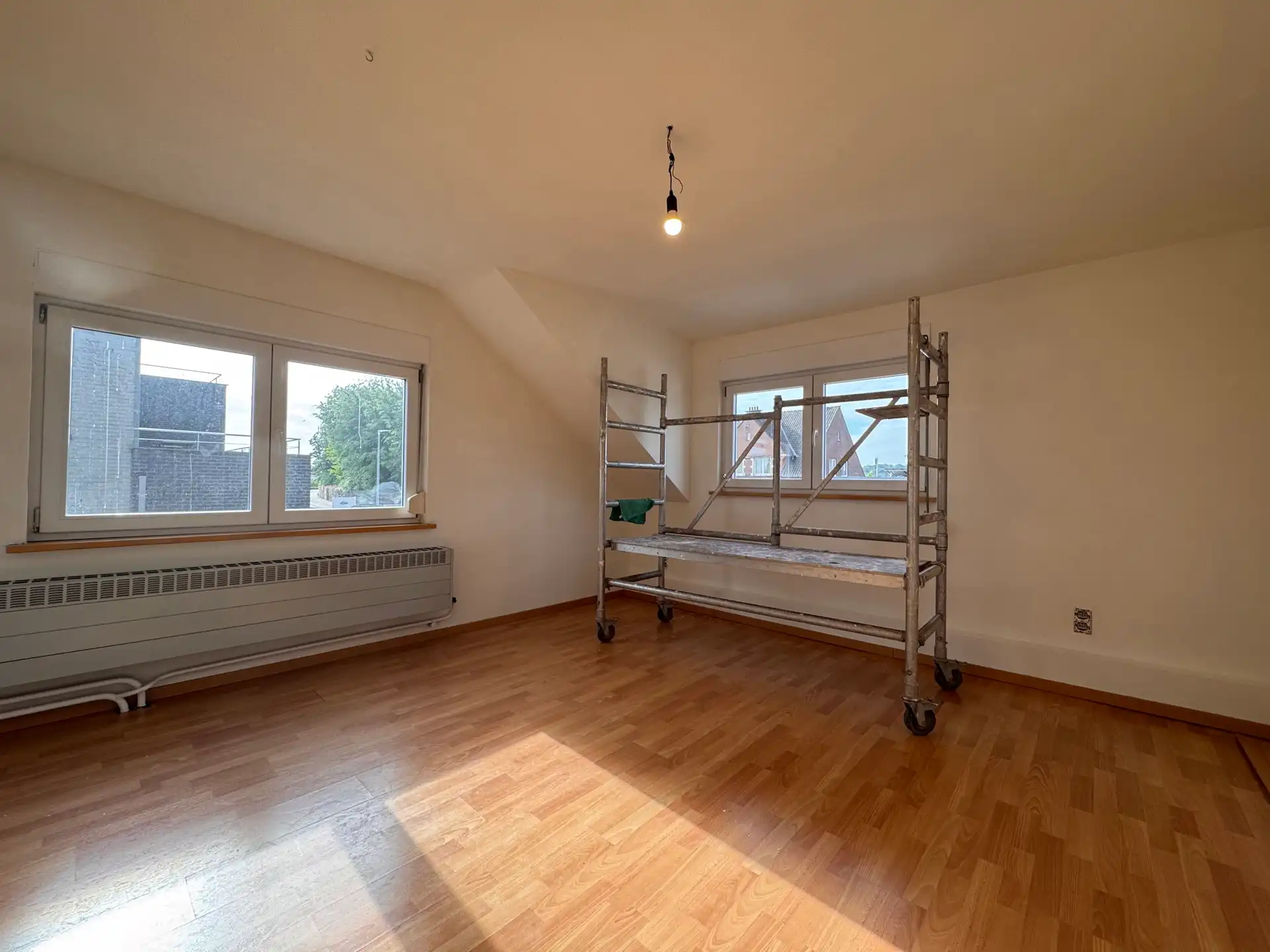 Woning met drie slaapkamers en tuin foto 8