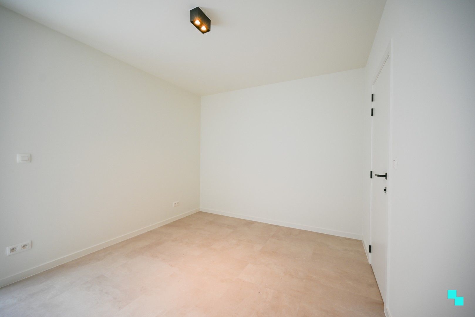 Nieuwbouw éénslaapkamerappartement in Waregem foto 8