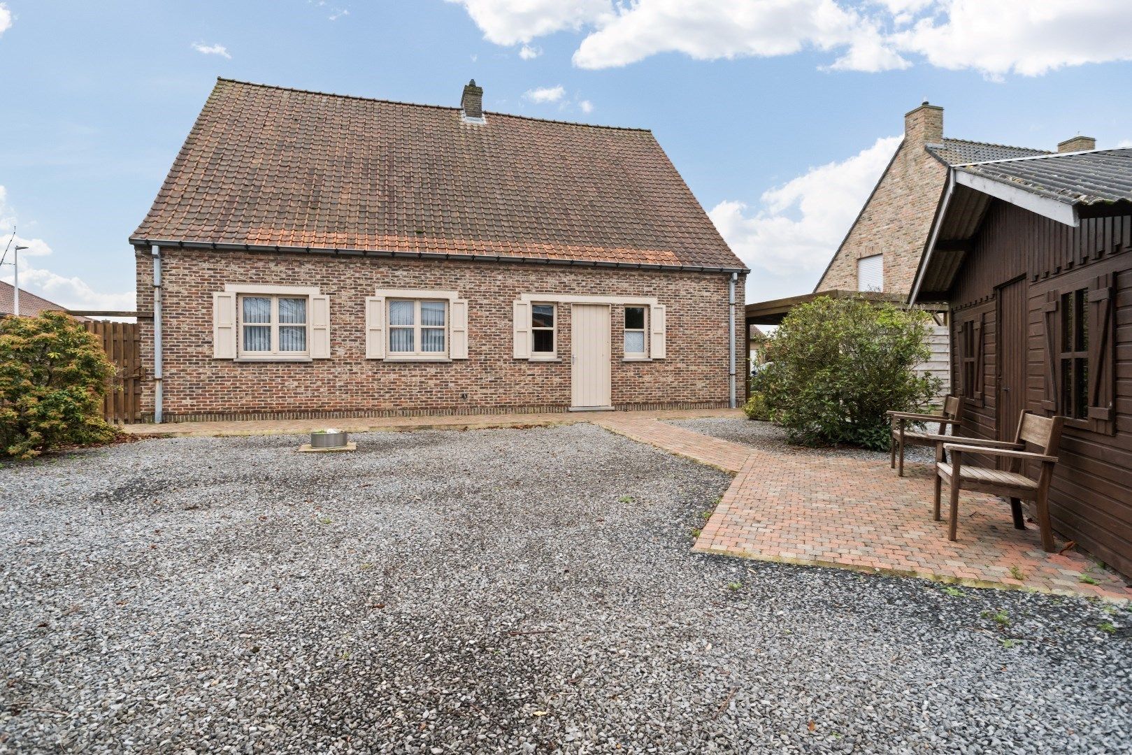 Residentieel gelegen, vrijstaande woning op ruim perceel van 714m² foto 21