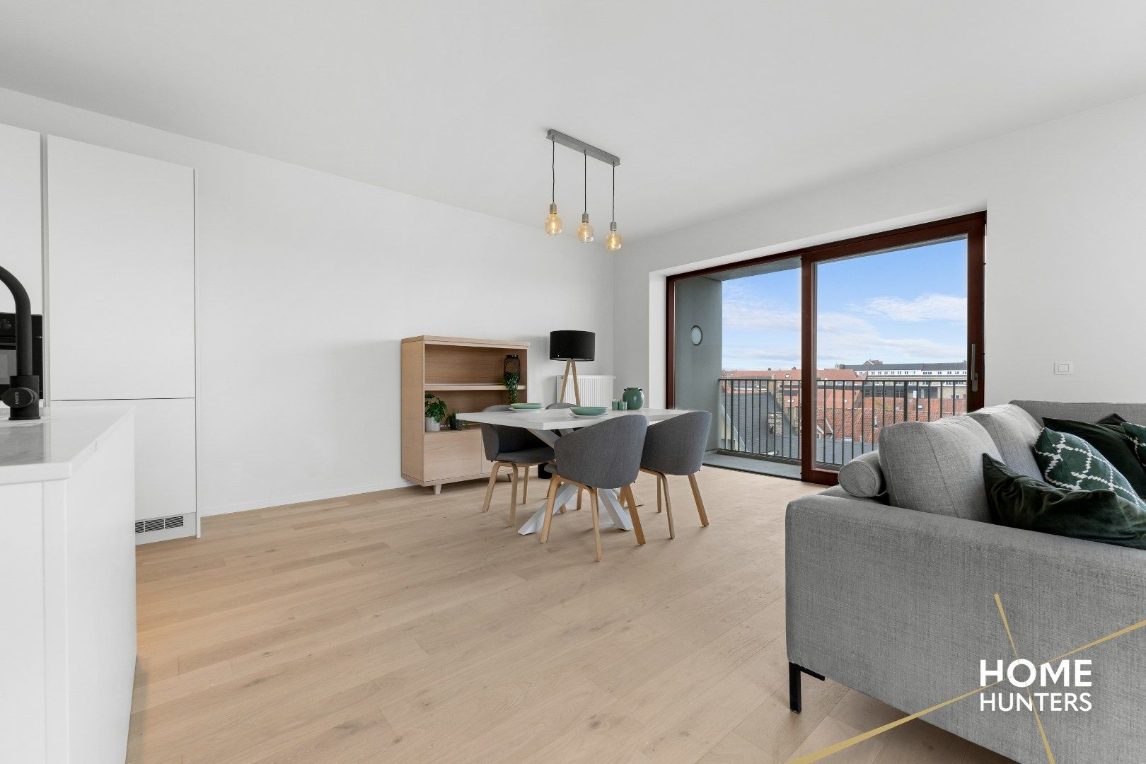Luxueus appartement met zonnig terras in het hart van het historische stadscentrum van Ieper foto 5