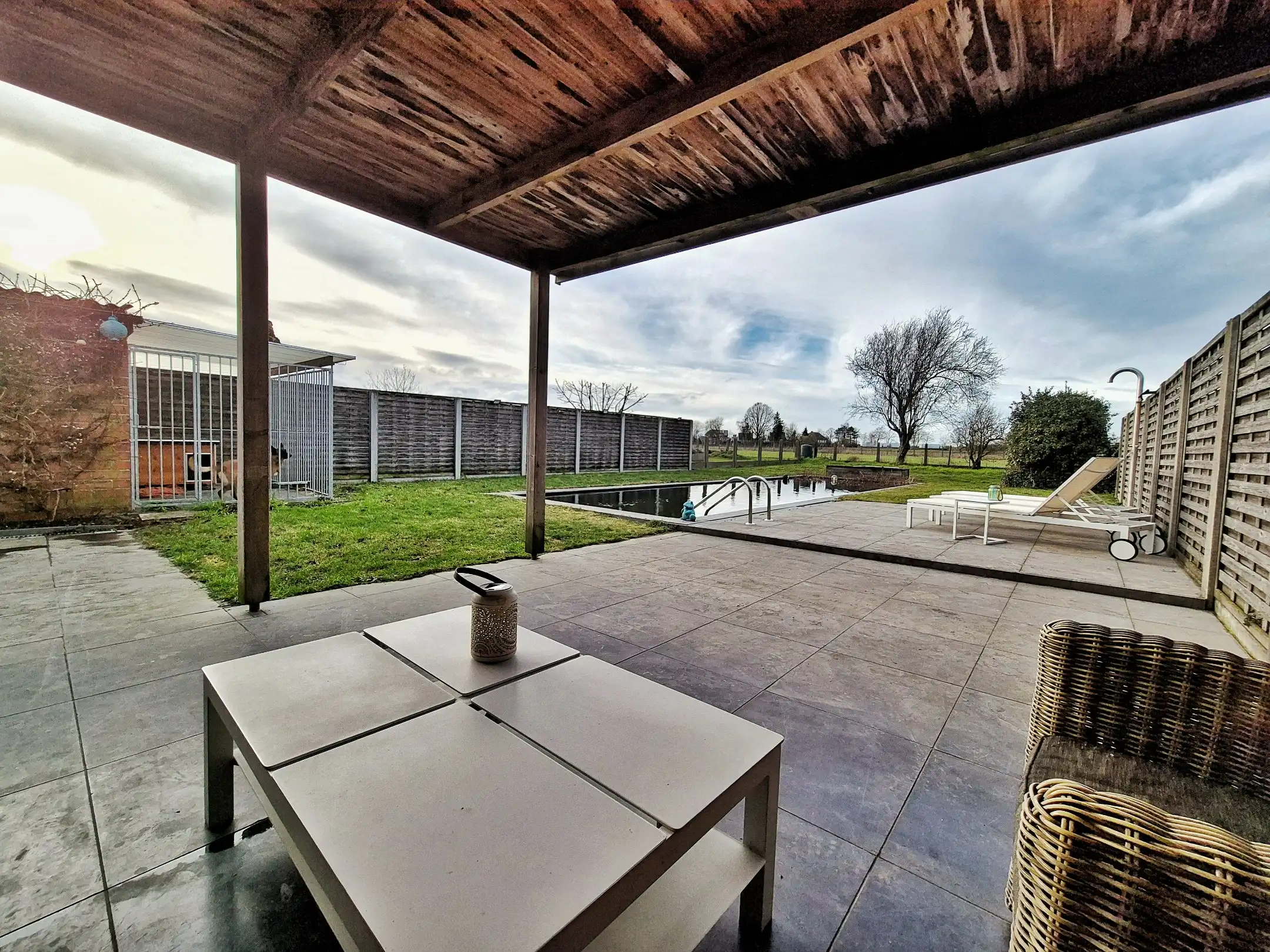 Instapklare woning met 4 slaapkamers foto 2