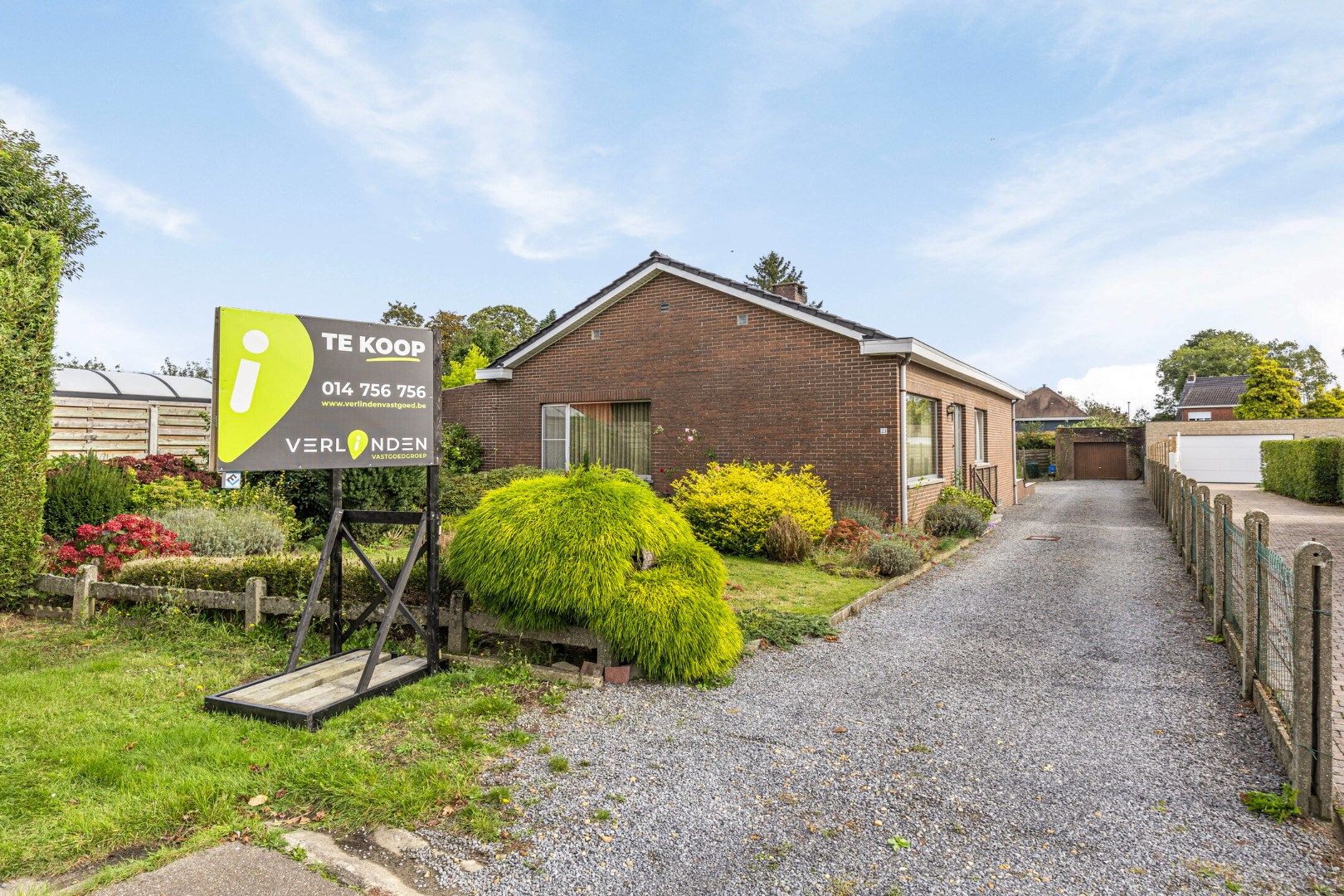 Hoofdfoto van de publicatie: Gelijkvloerse woning met 3 slaapkamers, rustig gelegen op 800 m² te Oevel (Westerlo)l !