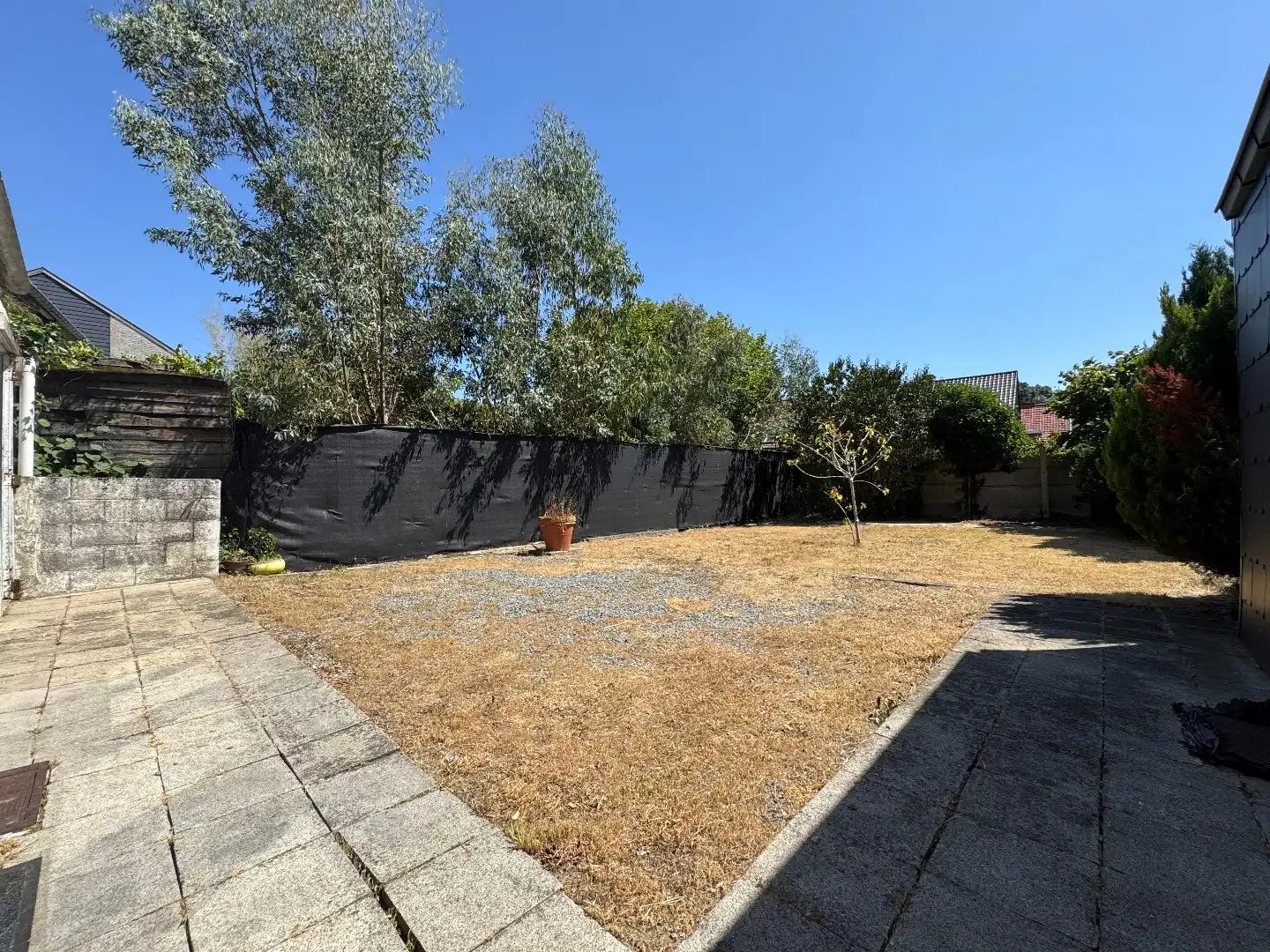 Knusse woning met tuin foto 11