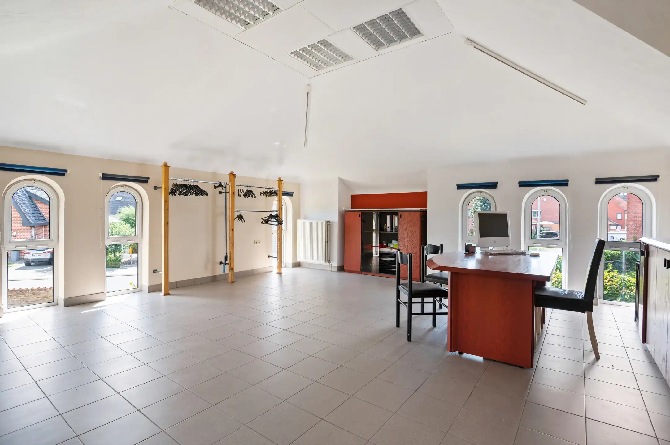 Gezinswoning met kantoor en prachtige tuin te Vosselaar.  foto 35