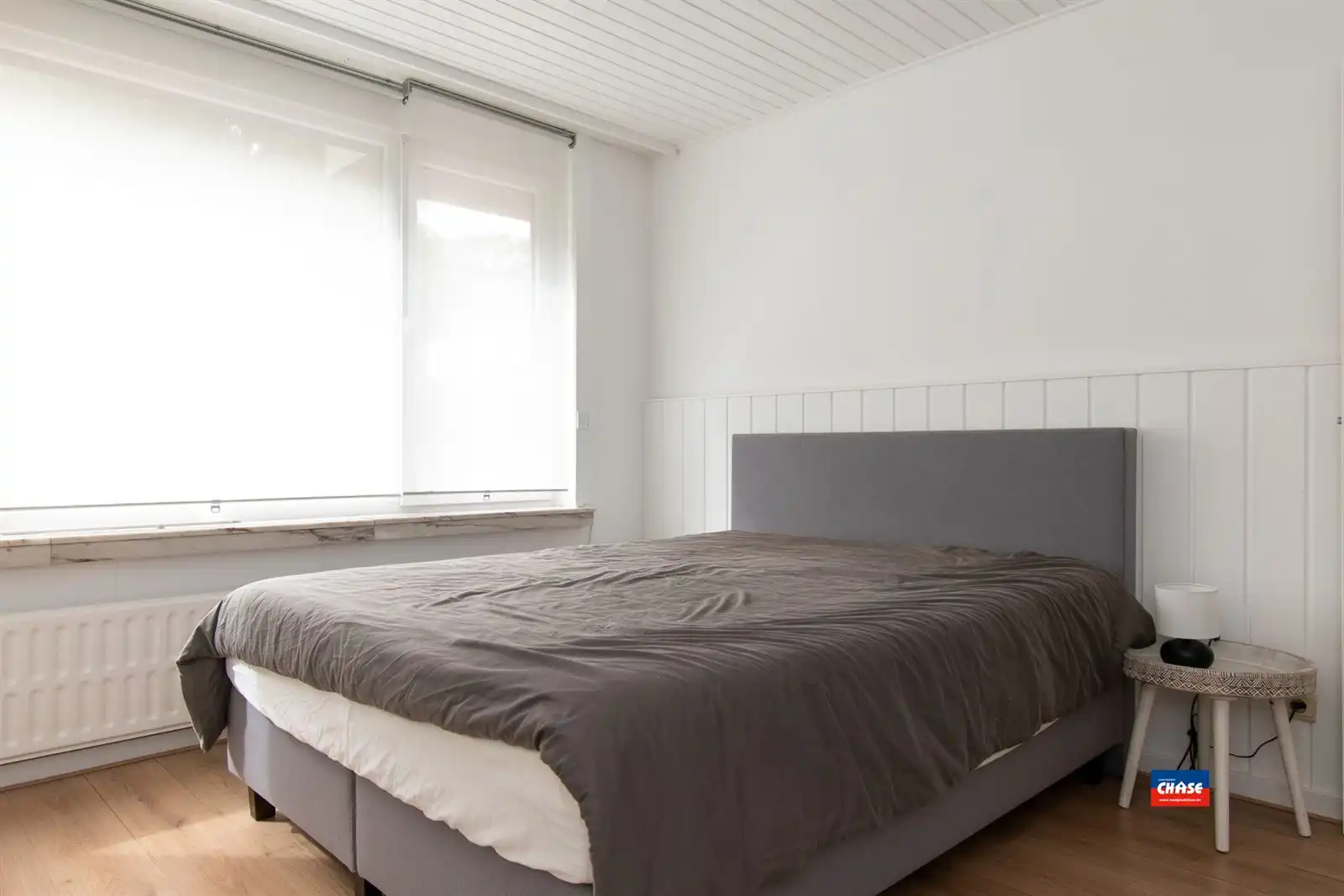 Appartement met 2 slpks, terras, berging en garagebox foto 17