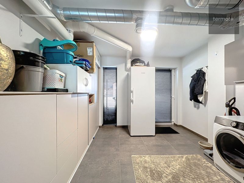 Gelijkvloers appartement foto 19