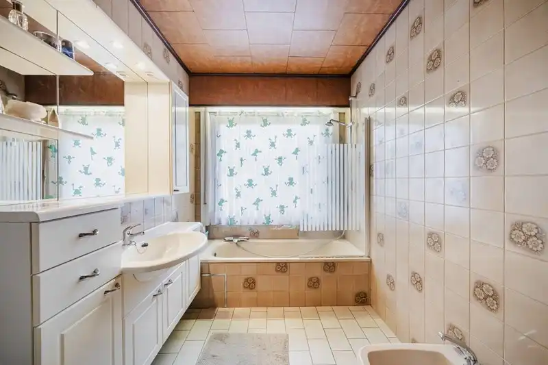 Starters woning met 2 slaapkamers garage en tuin te koop. foto 8