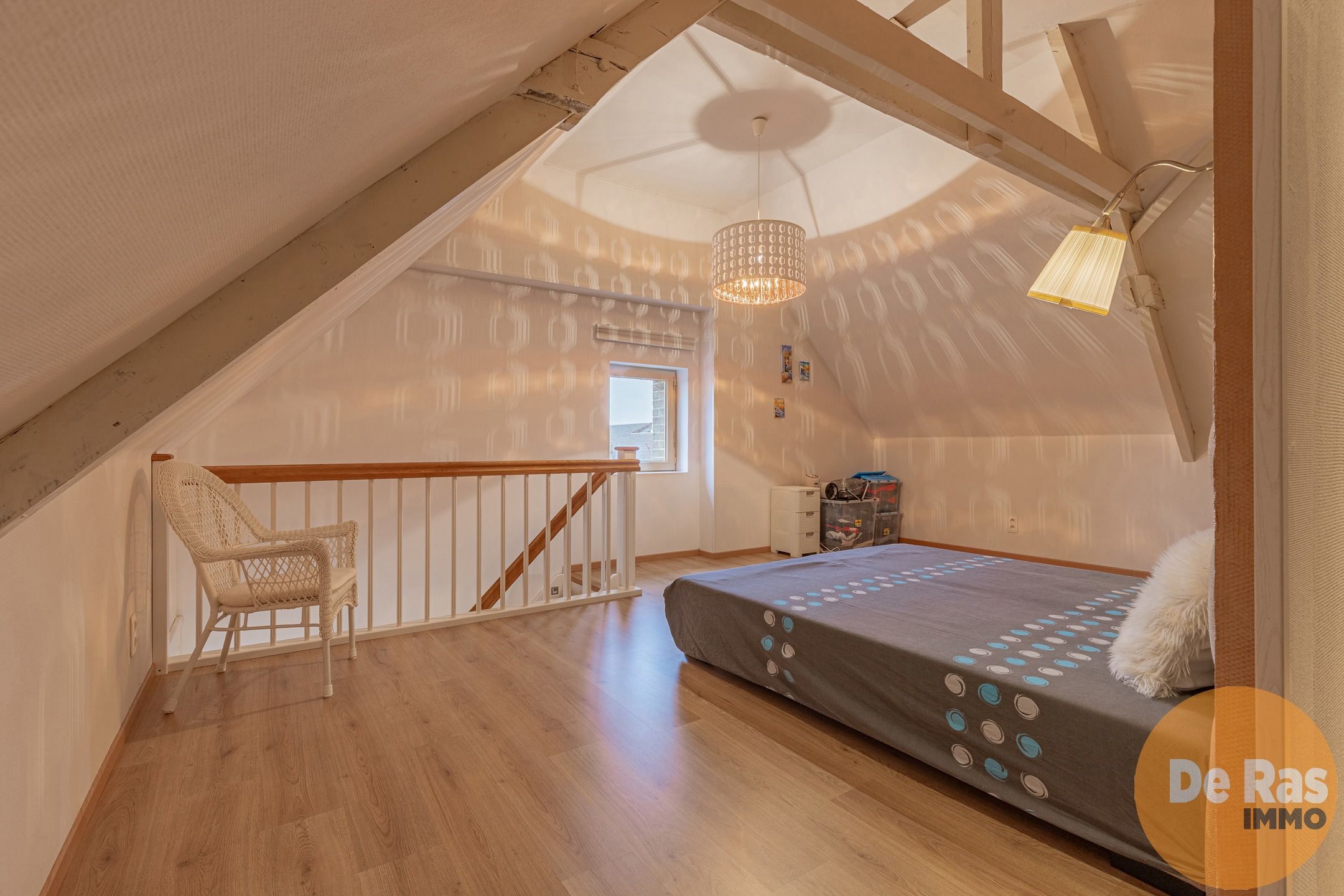 NIEUWERKERKEN - Gerenoveerde HOB met tuin op toplocatie foto 17