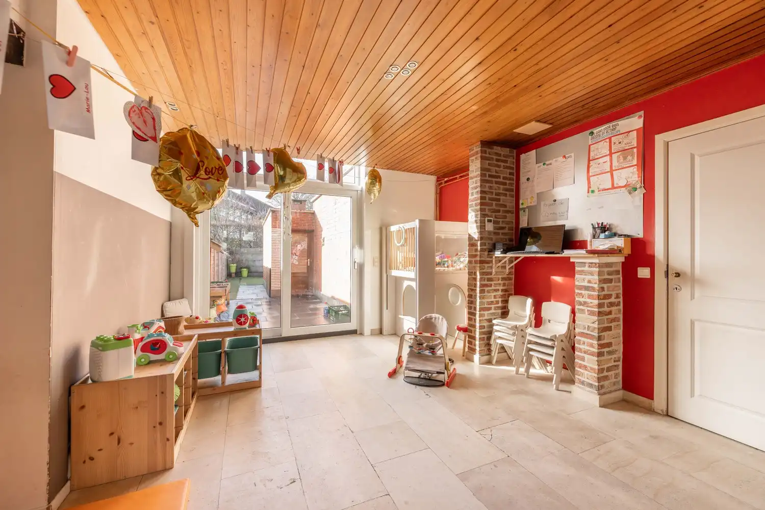 Halfopen woning met garage te Meulebeke. foto 5