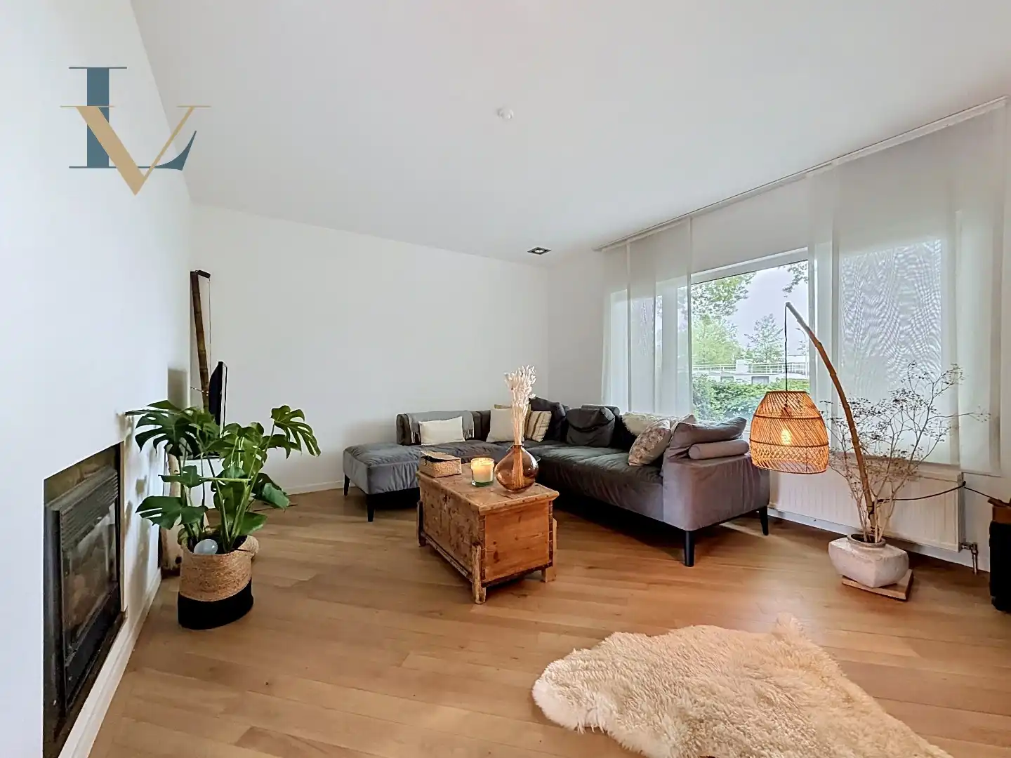 Charmante instapklare woning met 2 à 3 slpk. aan de vaart in Schoten nabij het centrum.  foto 6