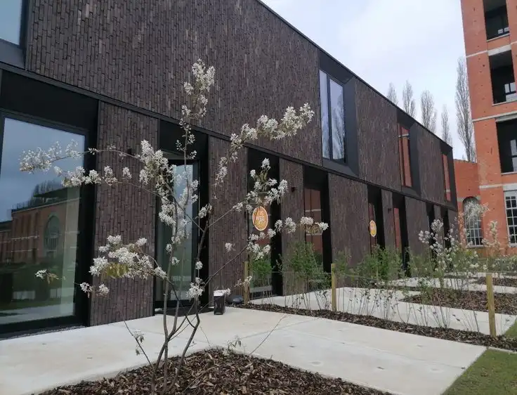 Moderne BEN-woning te Tongeren foto {{pictureIndex}}