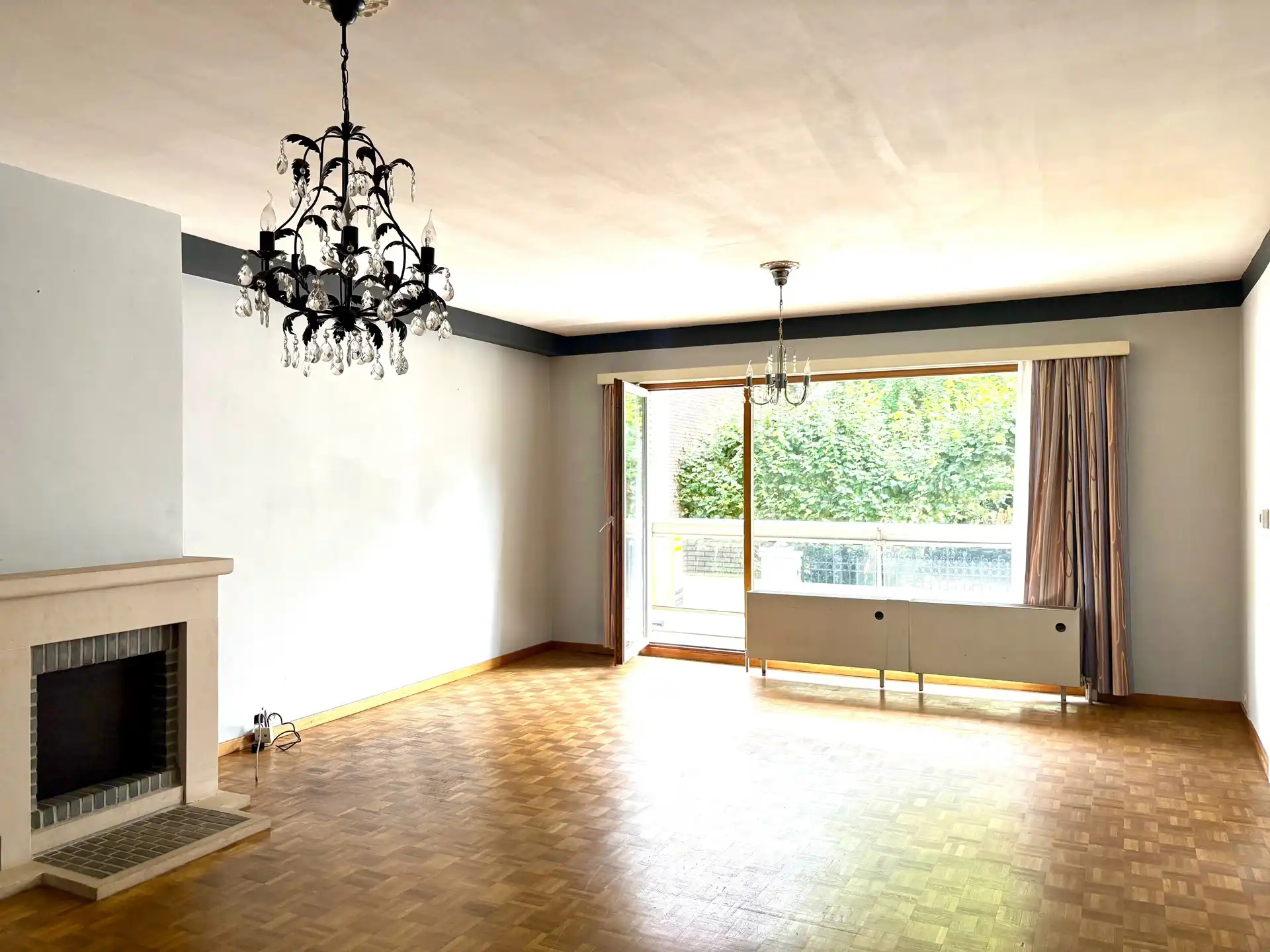 Appartementsgebouw met 20 garages in centrum Geraardsbergen foto 3