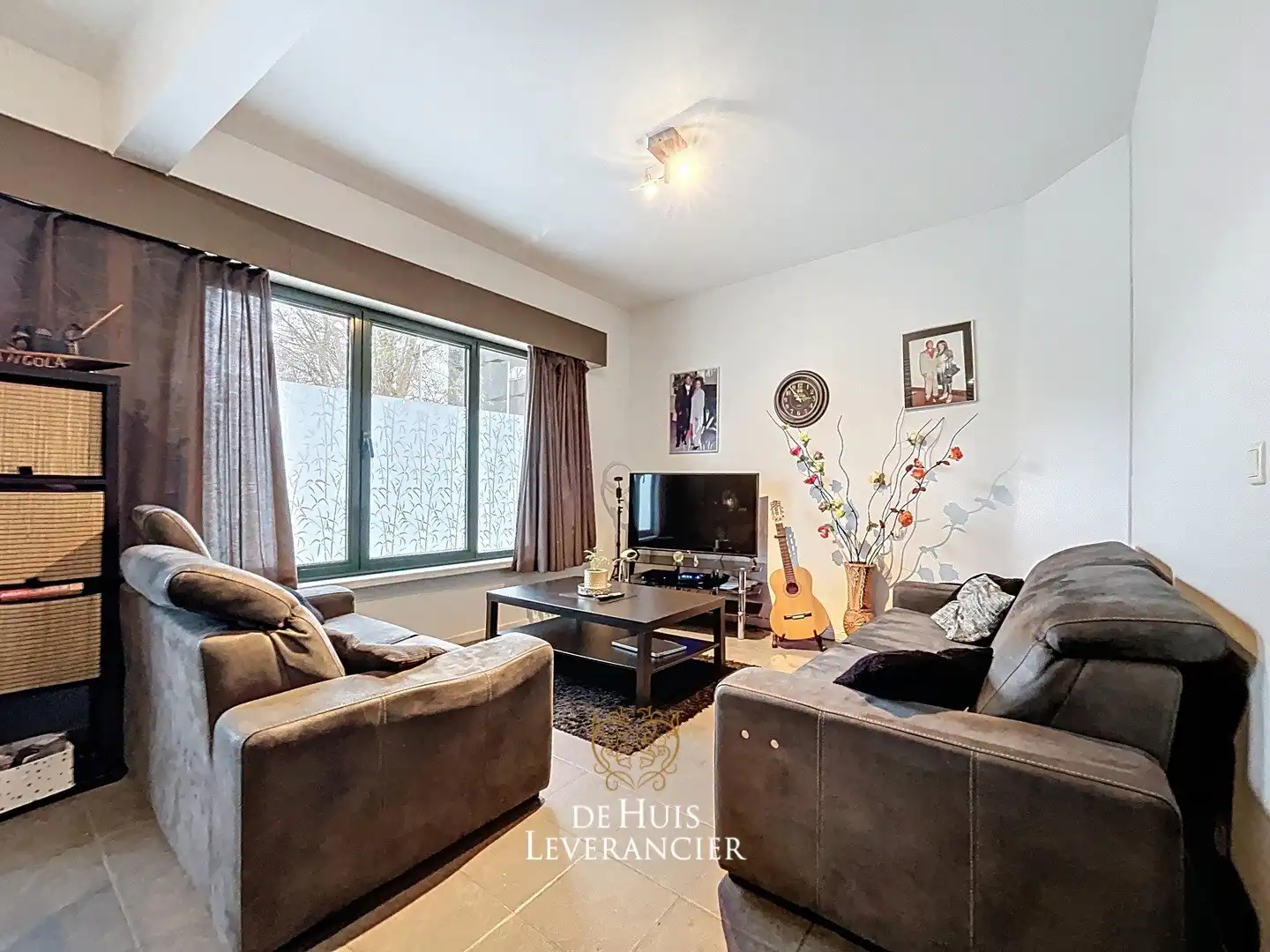 Kantoor op topligging met bovenliggend duplex-appartement (aparte ingang) foto 5