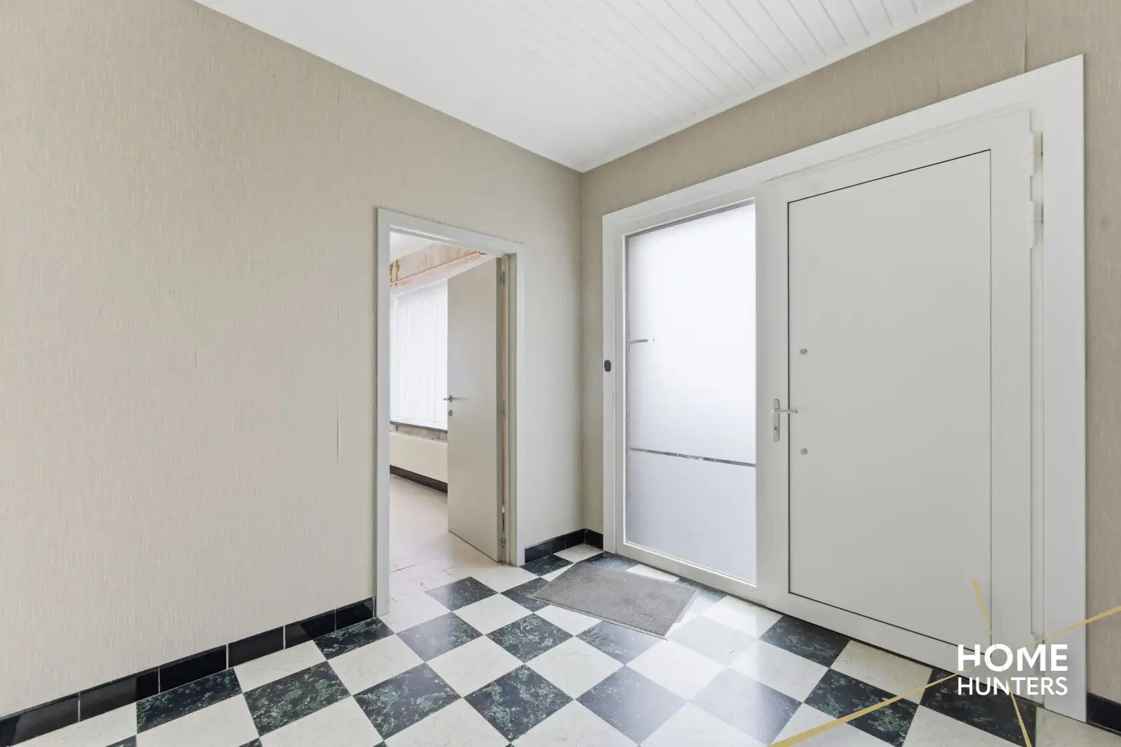 Villa met loods op royaal perceel op rustige ligging te Wijtschate! foto 20