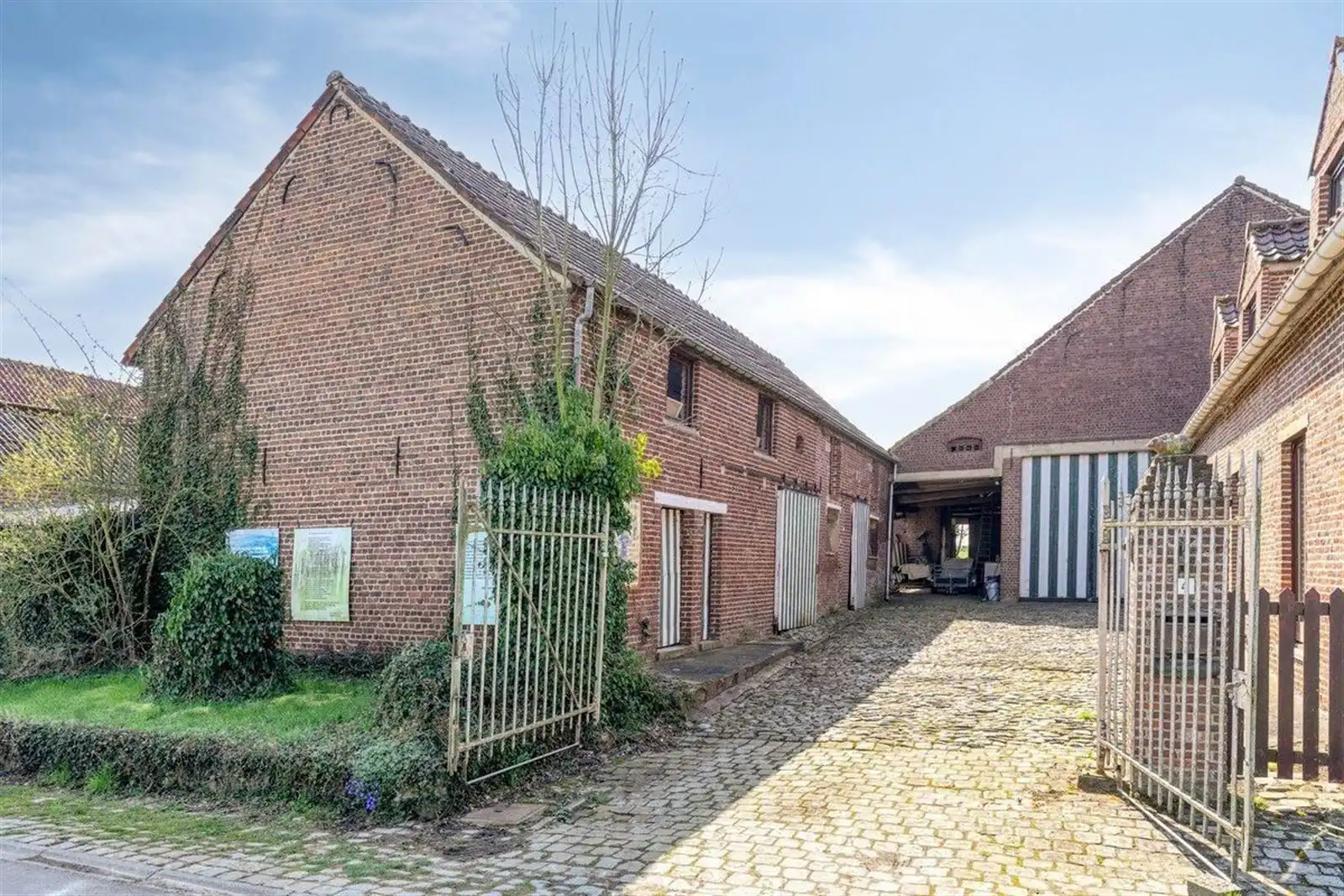 Uitzonderlijke eigendom van kunstenaar dichter  foto 28