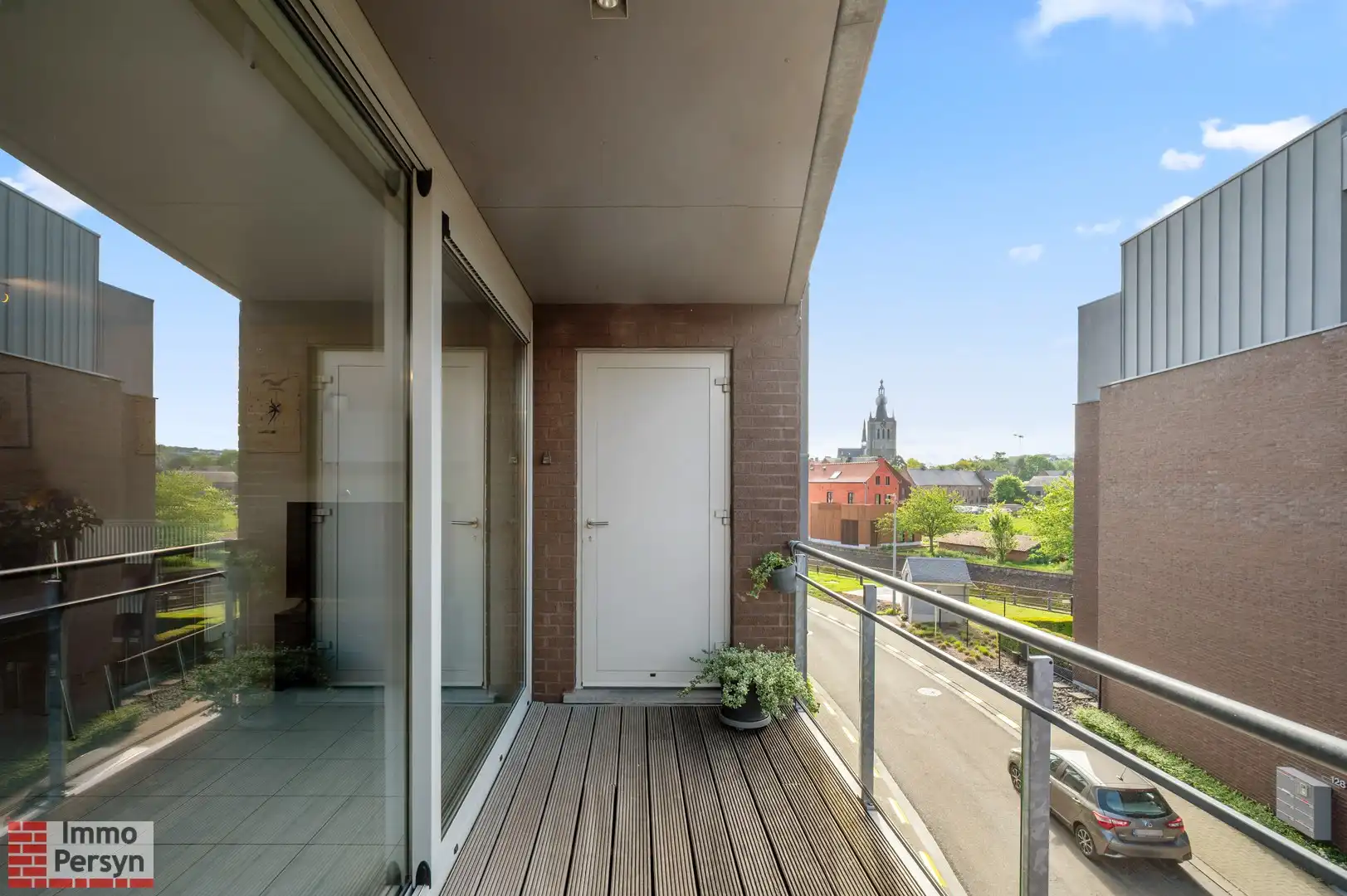 appartement 2 slkrs, terras en ondergrondse autostaanplaats foto 7