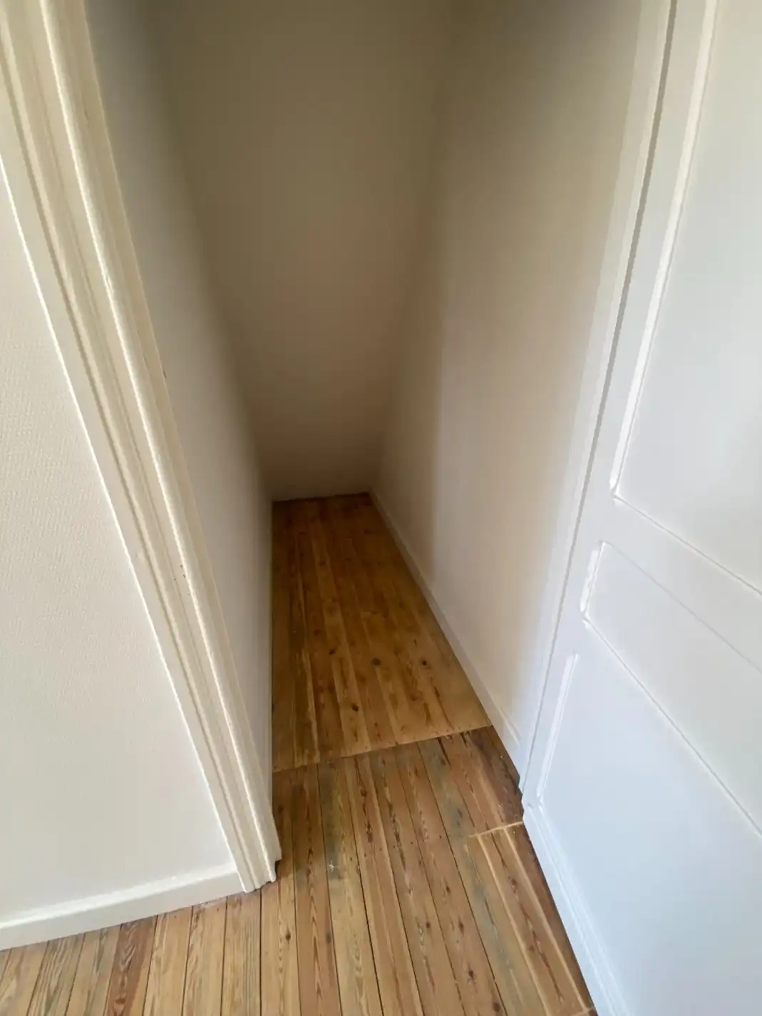 Ruim appartement in het bruisende centrum van Deerlijk TE HUUR! foto 10