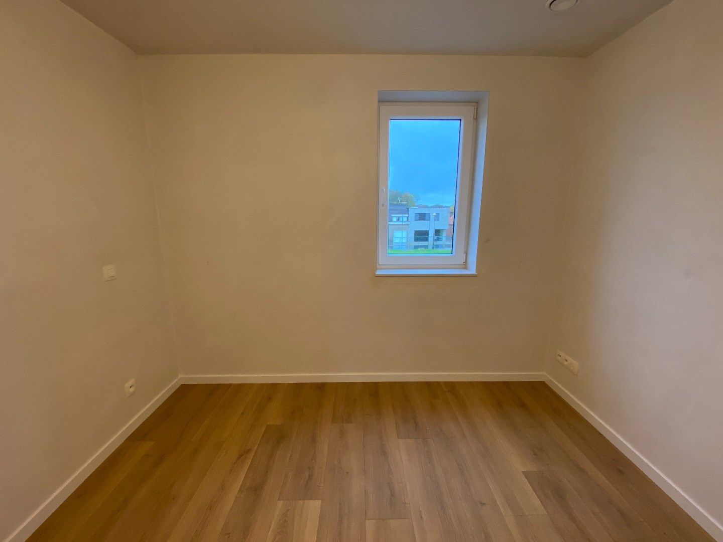 Energiezuinige nieuwbouwwoning met 3 slaapkamers en garage te Houthulst  foto 14