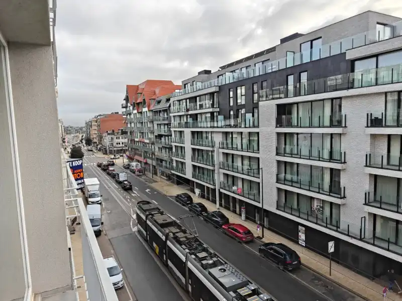 Twee slaapkamerappartement vlak aan zee foto 8