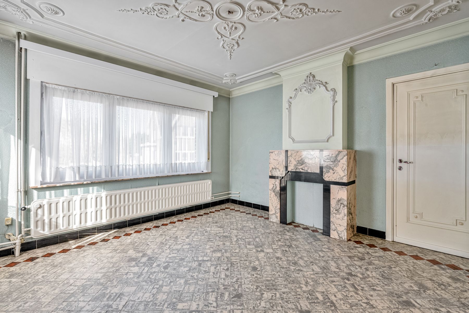 TE RENOVEREN HUIS MET LANDELIJKE LIGGING EN UITBREIDINGMOG. foto 10