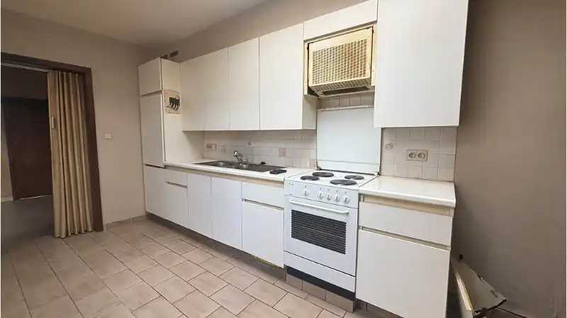 Comfortabele 2-slaapkamerwoning met Stadsterras te koop in Brugge foto 4