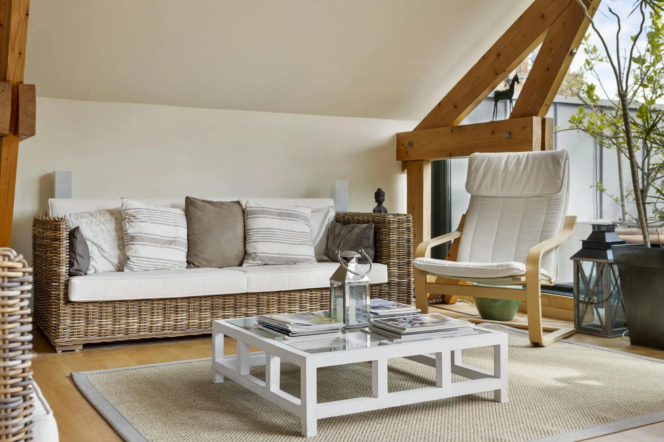 Ruim, lichtrijk appartement met twee slaapkamers te koop in Brugge foto 5